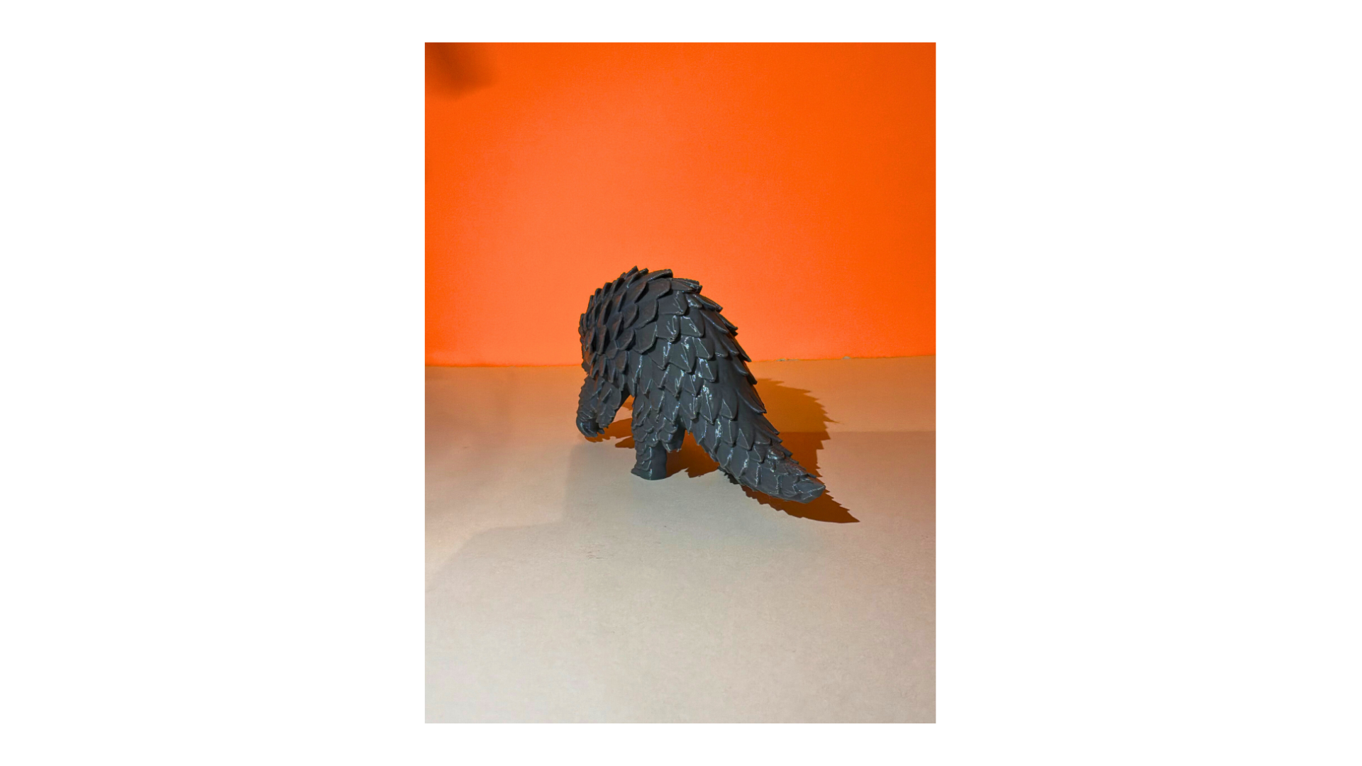 Pangolin — thumbnail 2