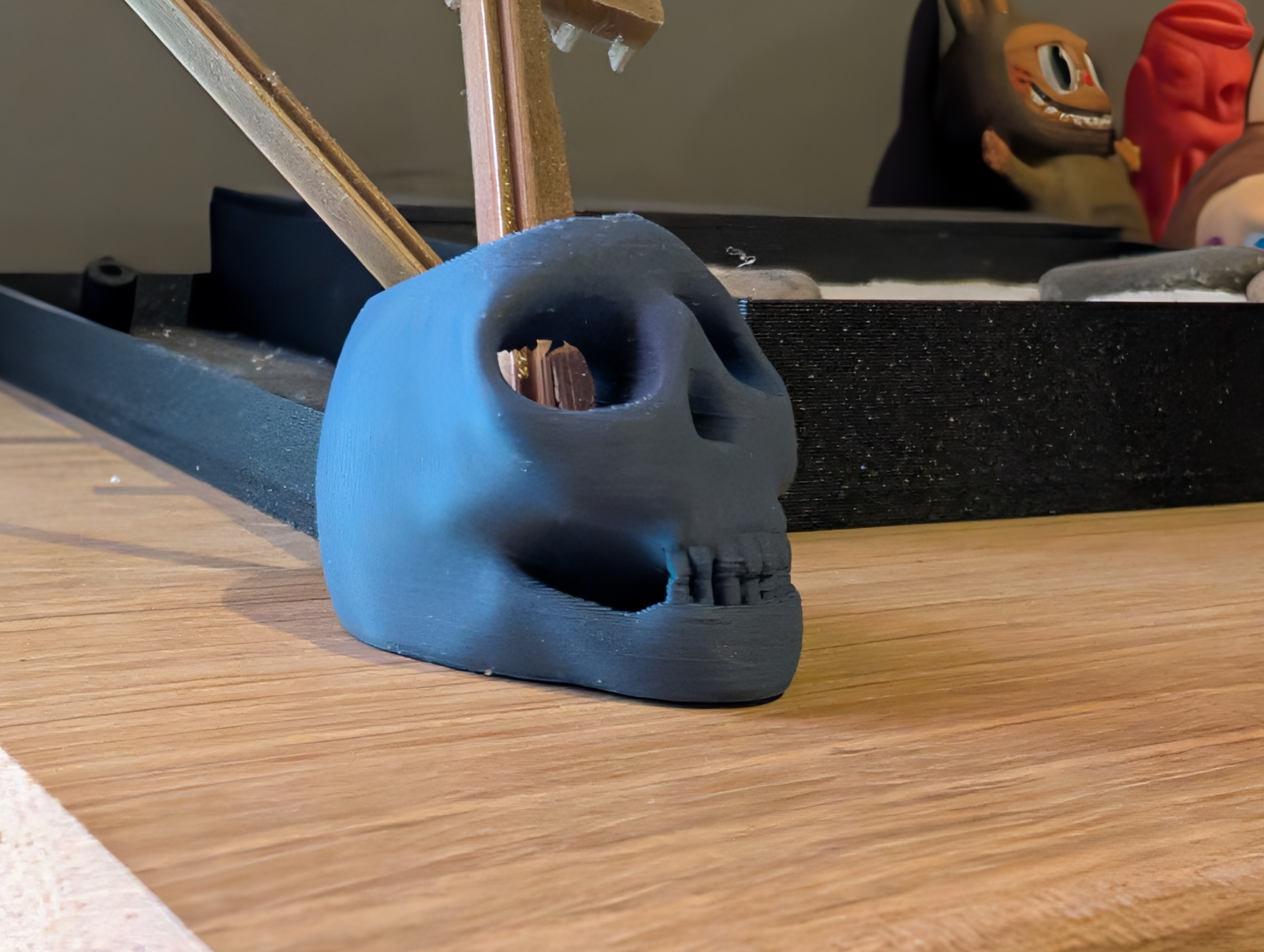 Skull Pen Holder — miniatura 6
