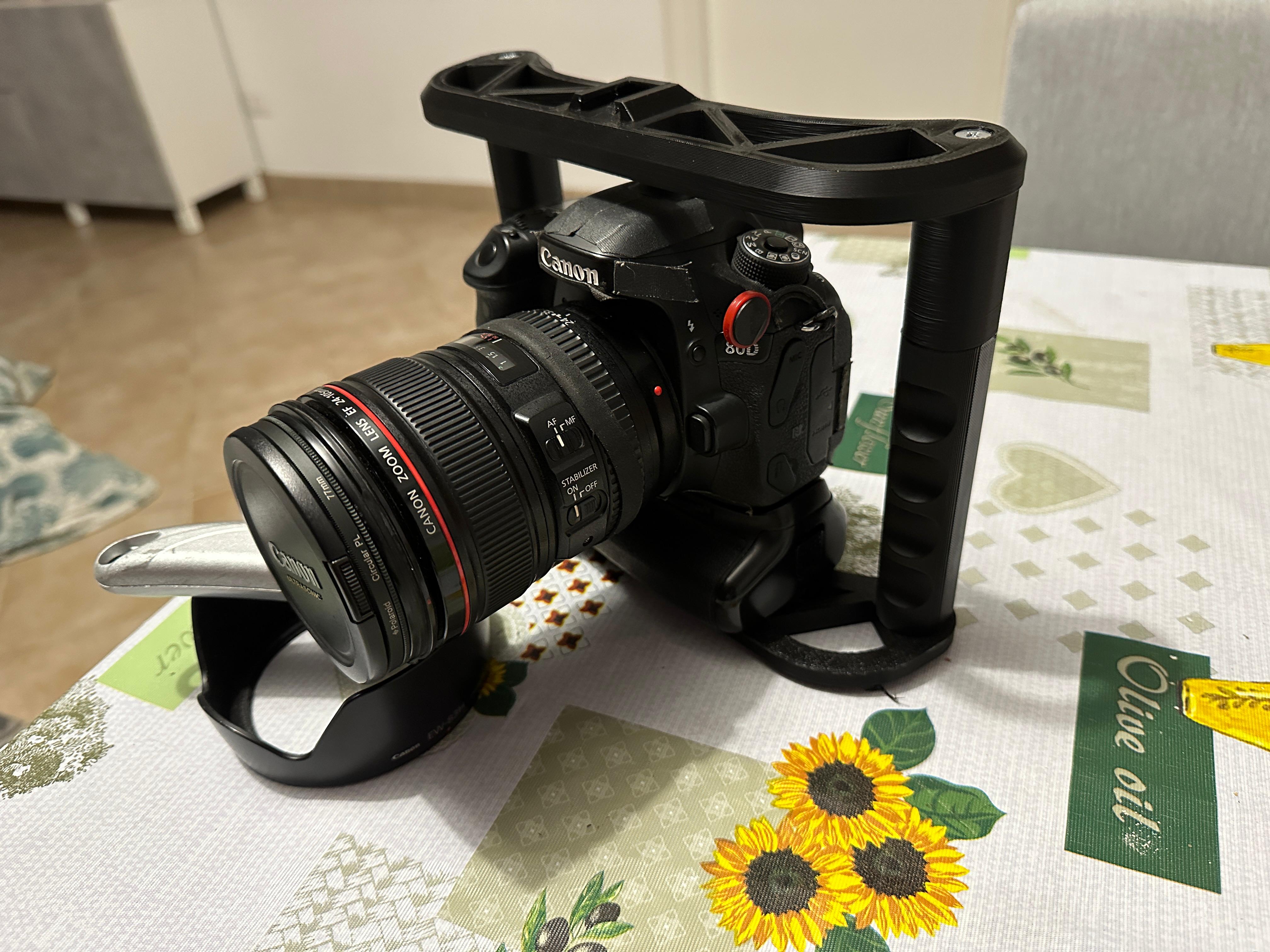 Miniatura 10 do modelo 3D DSLR Camera Cage