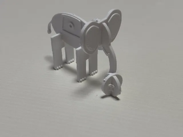 Circus Elephant - Kit Card (2 Colours, Slot-Together, No Glue)