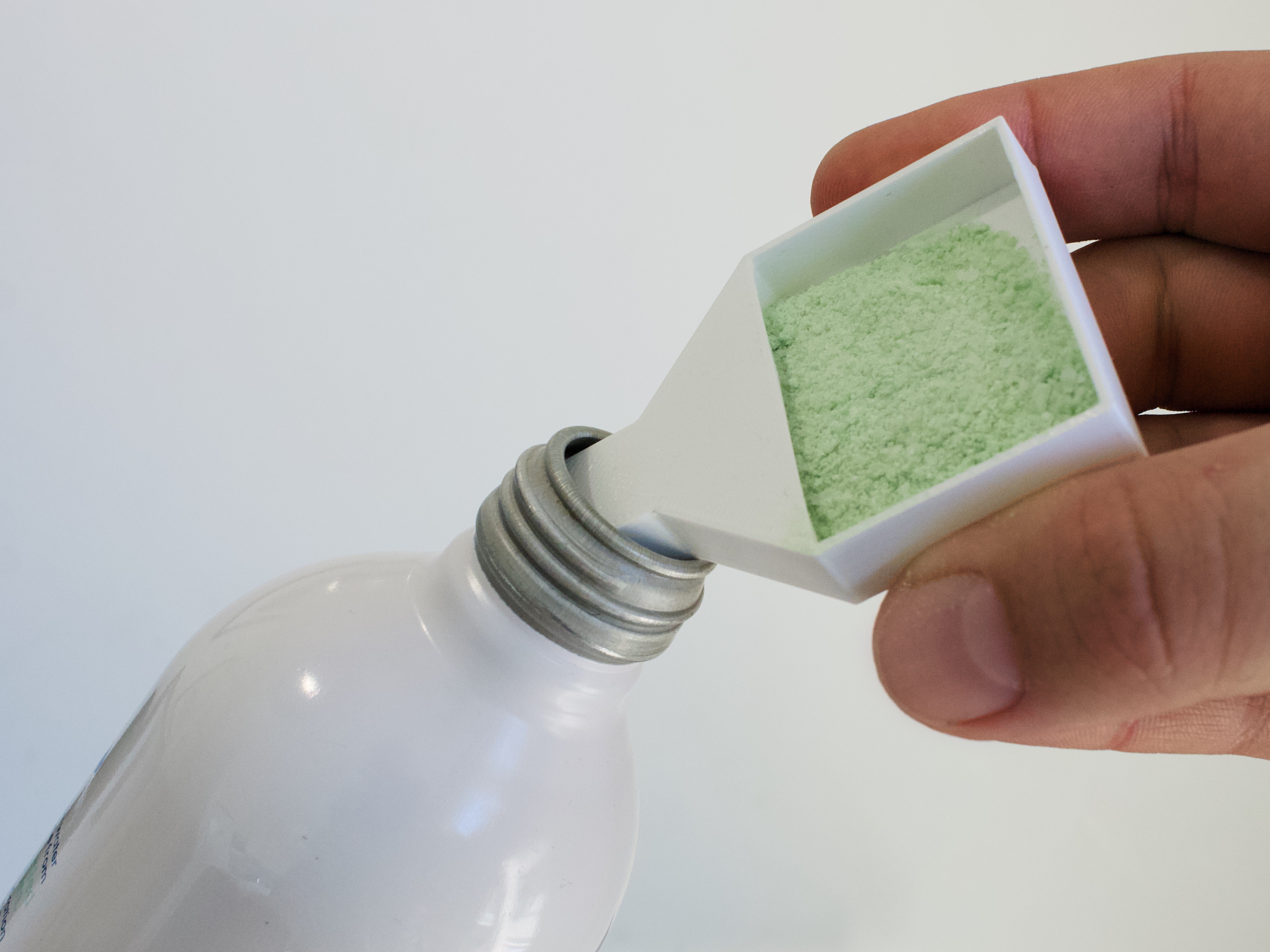 Portable travel funnel