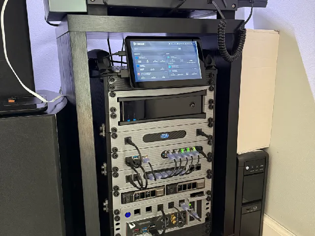Spectrum Modem 10" Rack Mount