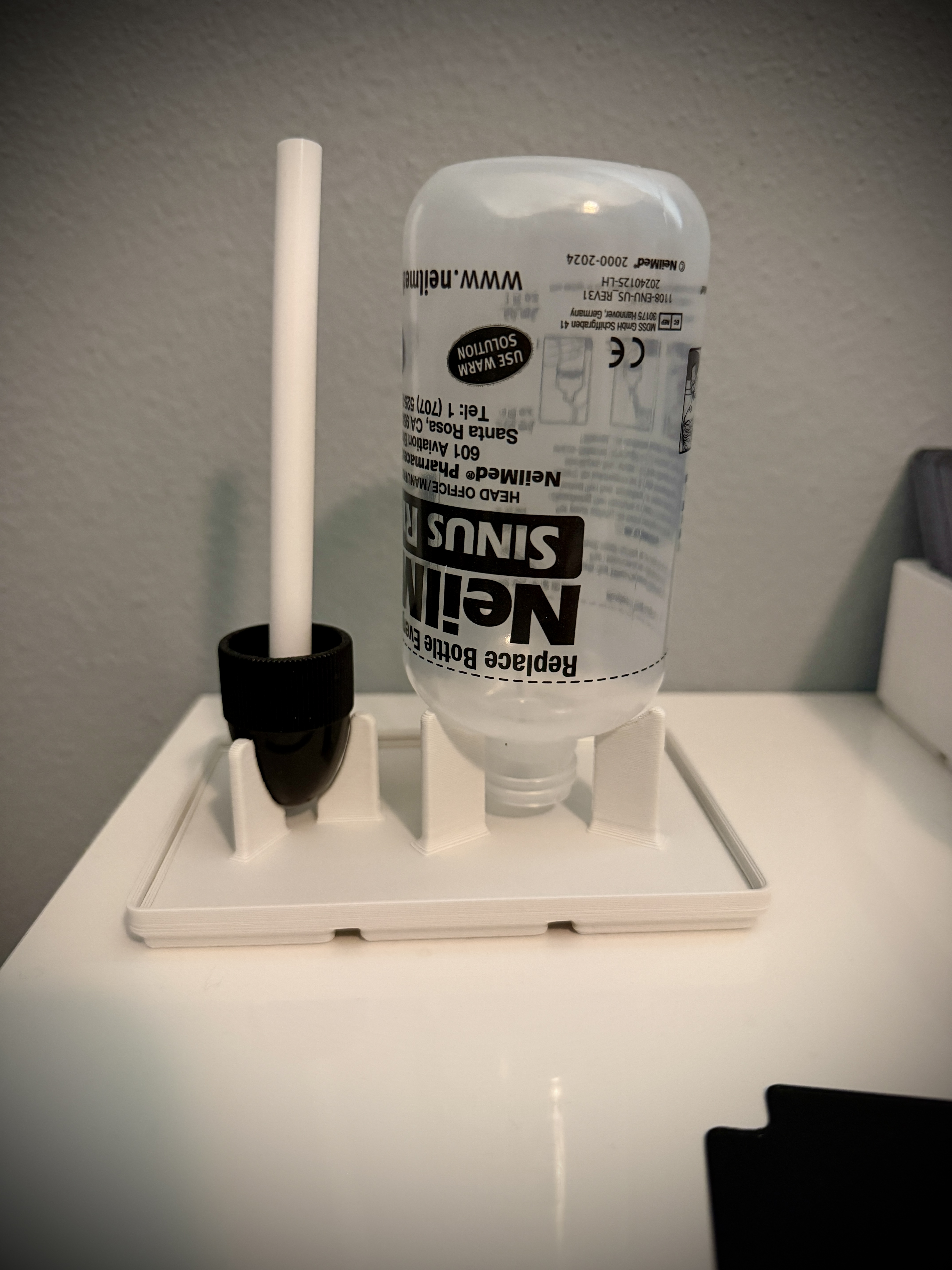 Gridfinity NeilMed Sinus Rinse Stand V2
