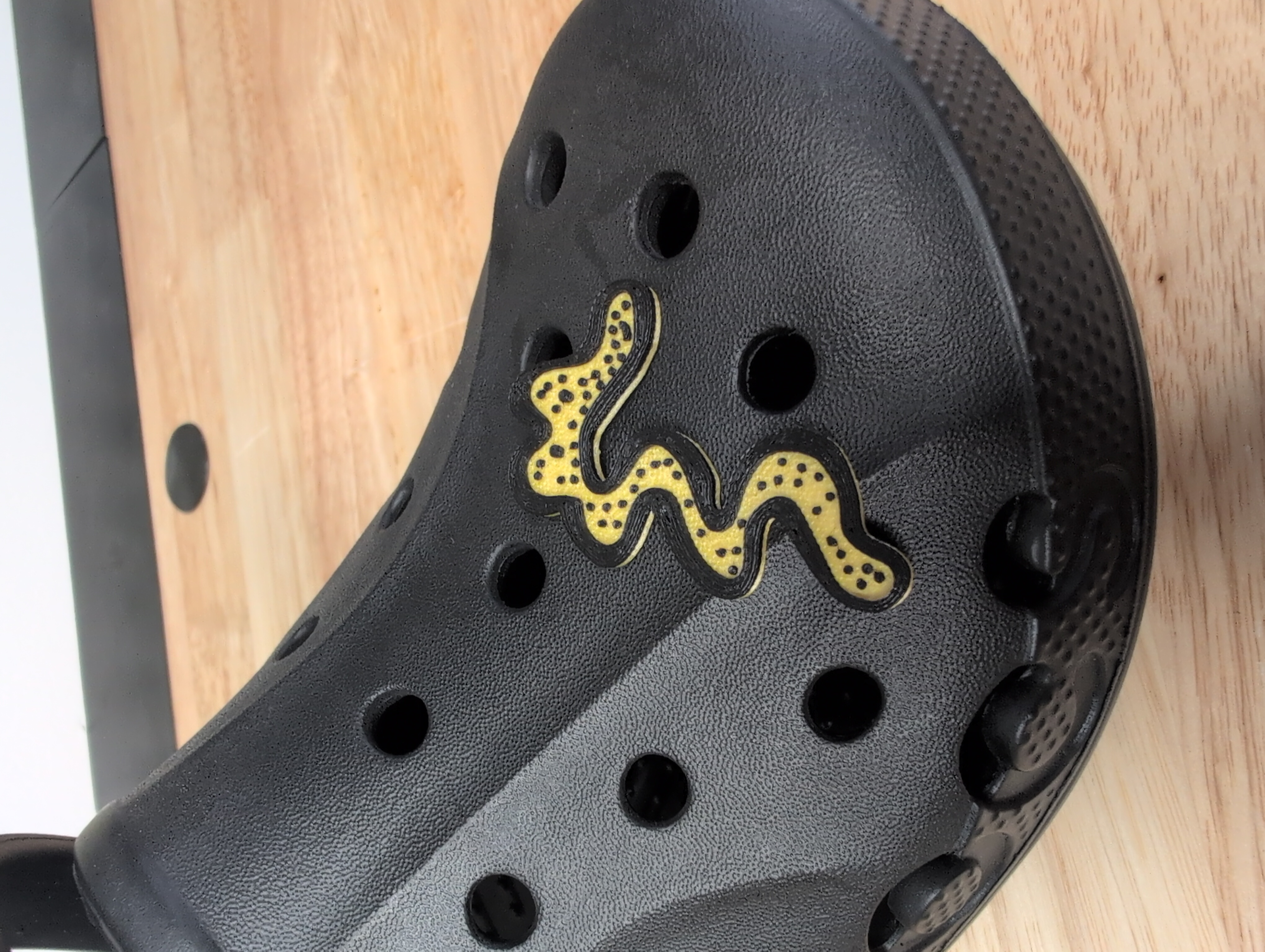Amoeba Doodle Croc Charm