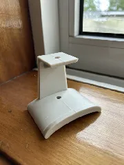 Headphone hanger (under desk)