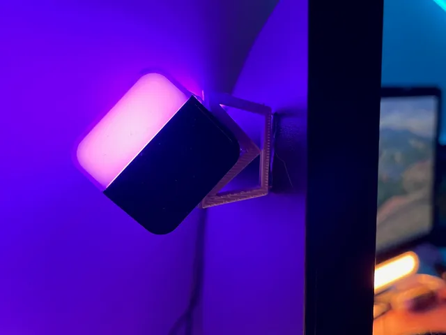 Lamp Holder