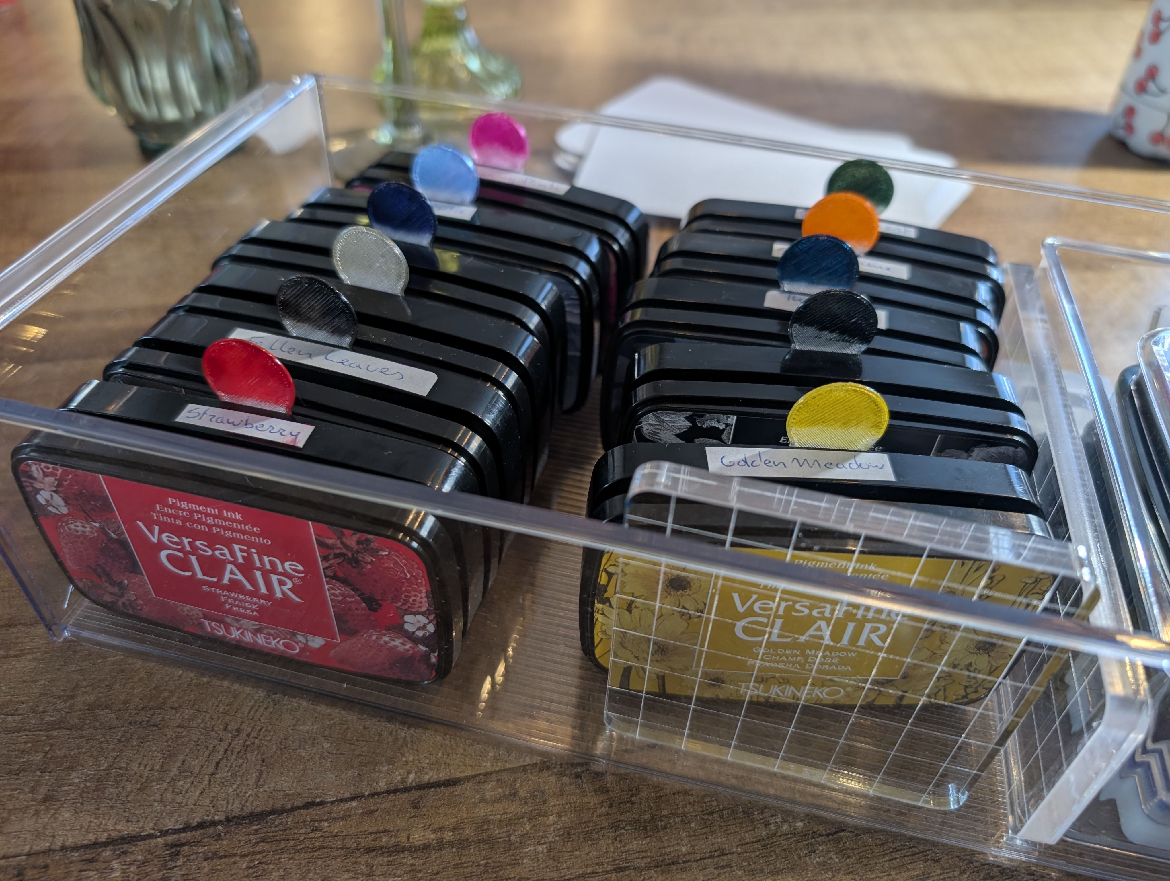 VersaFine Clair ink pad color label