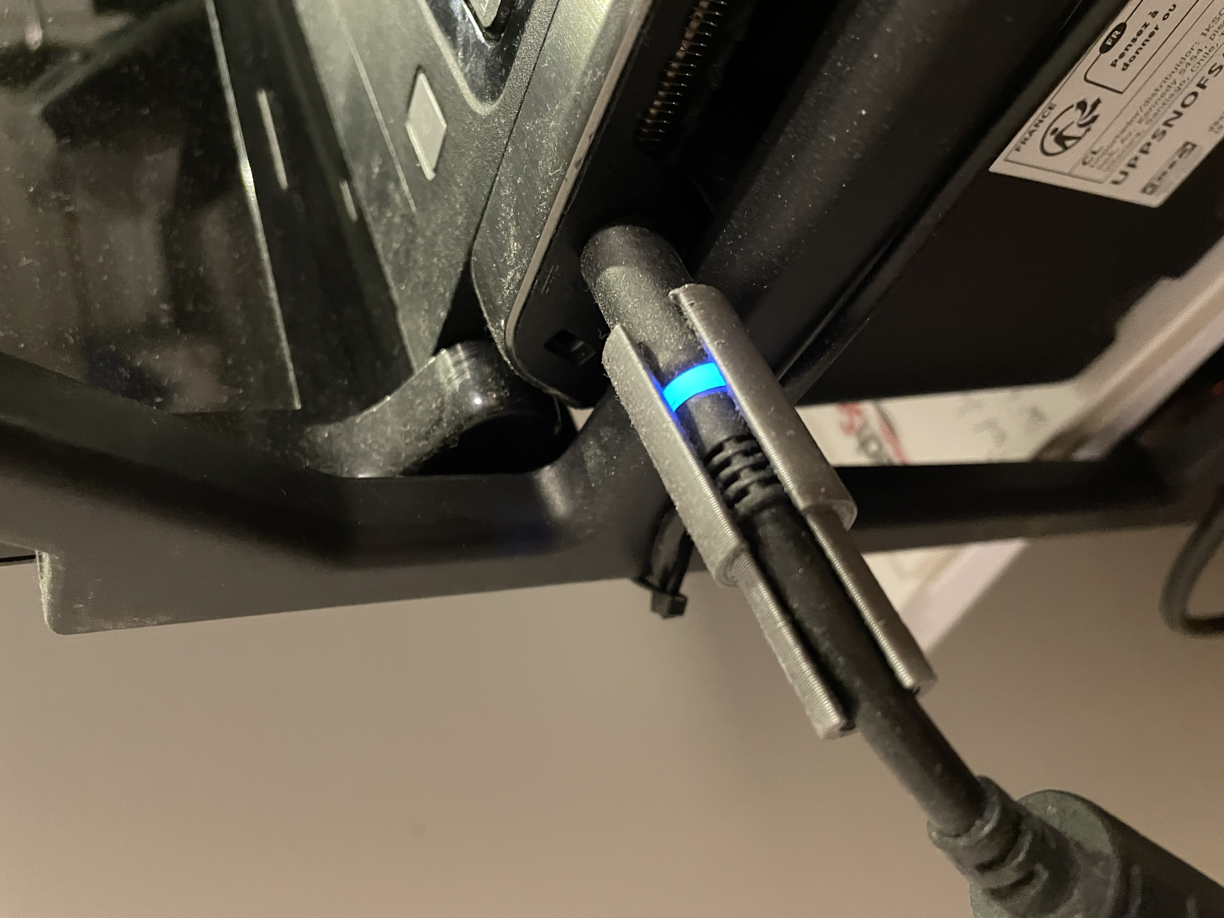 Reinforcement Sleeve for Dell Laptop Charger Plug – Reduces Cable Bending