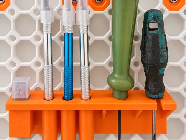 5-Tool Holder for Multiboard (2 Snap Mounts)