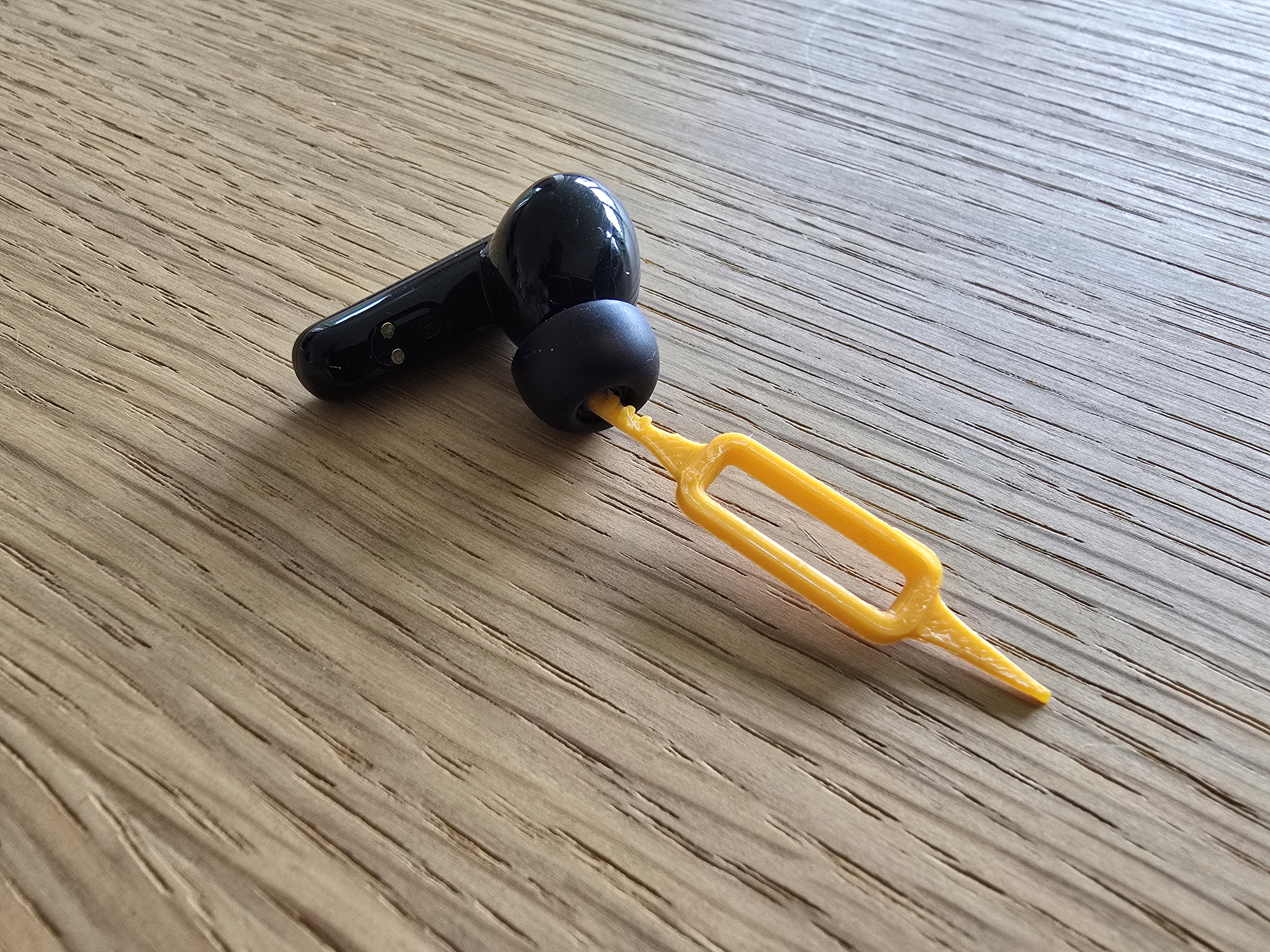 Ear-Buds Cleaner Cleaning Tool Reinigungswerkzeug