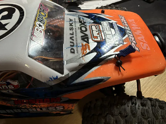 RC body clip tabs /úchyty na spony karoserie RC