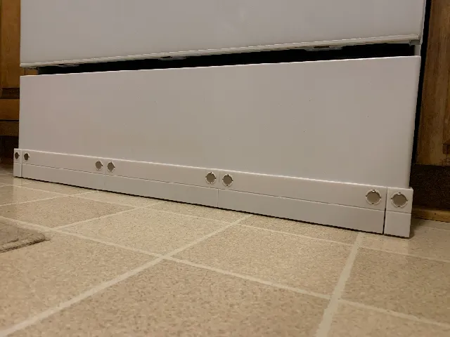 Magnetic Under Stove Guard