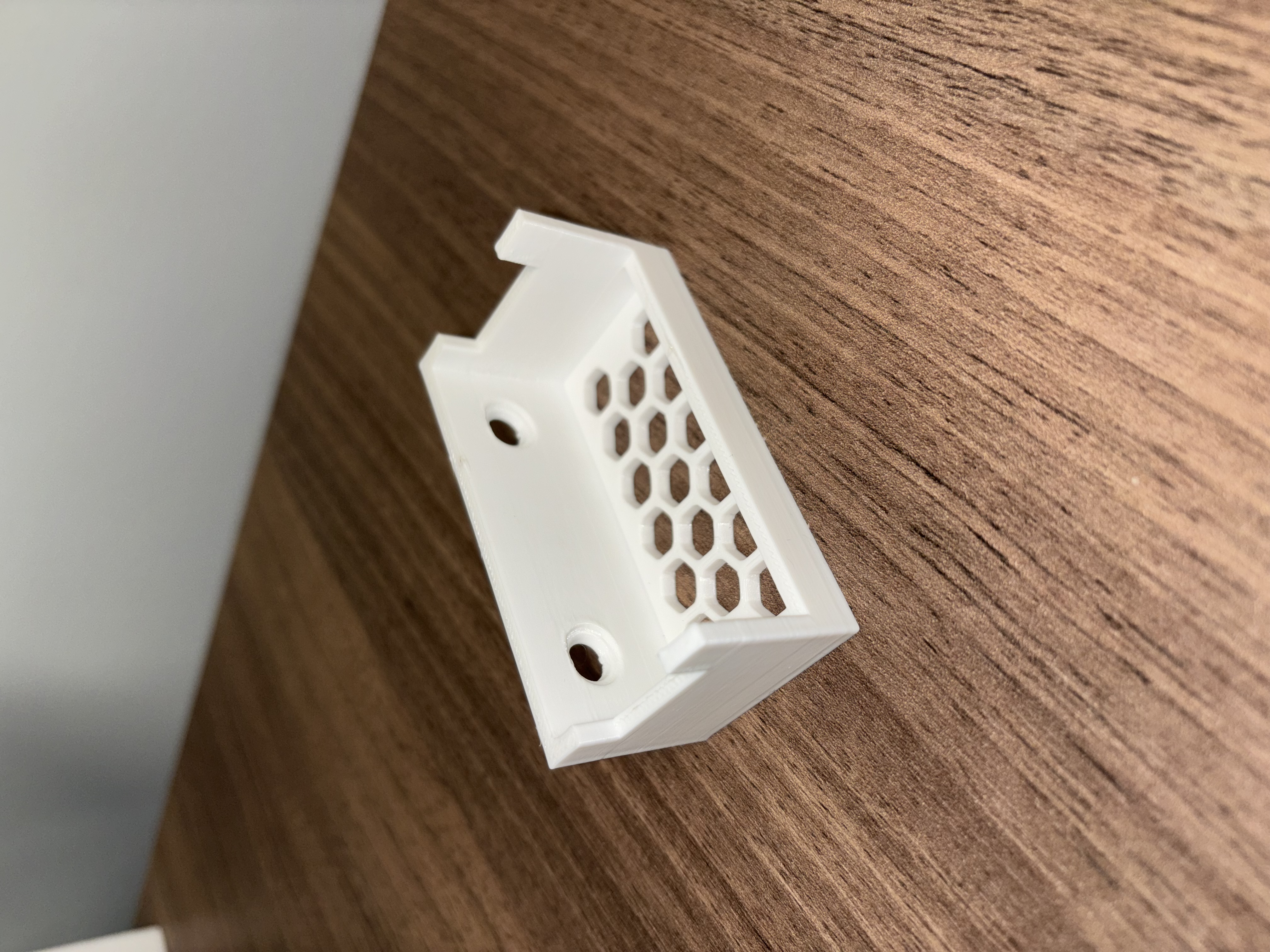 Unifi Power Adapter Hold