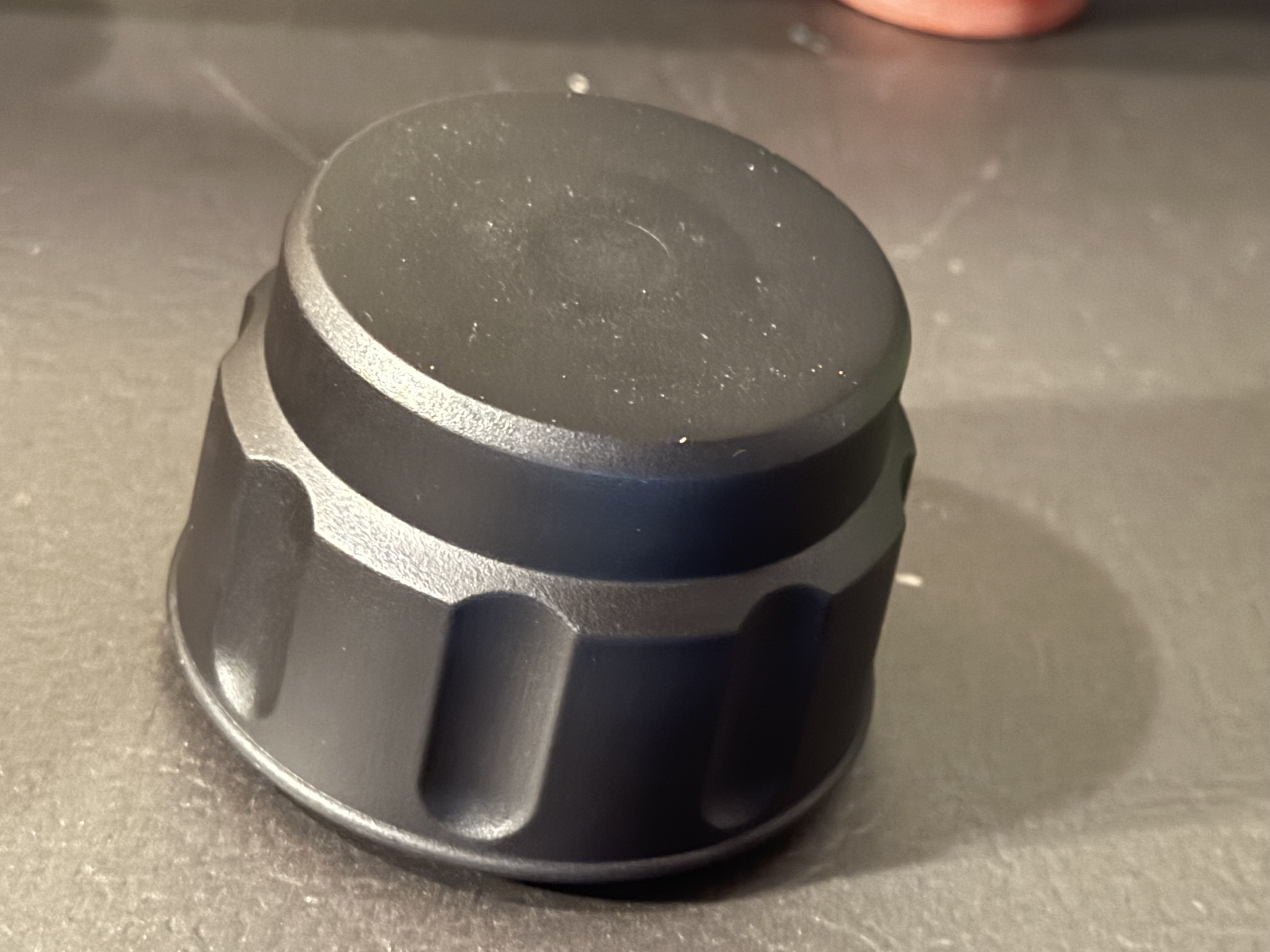 Drinkmate cap holder