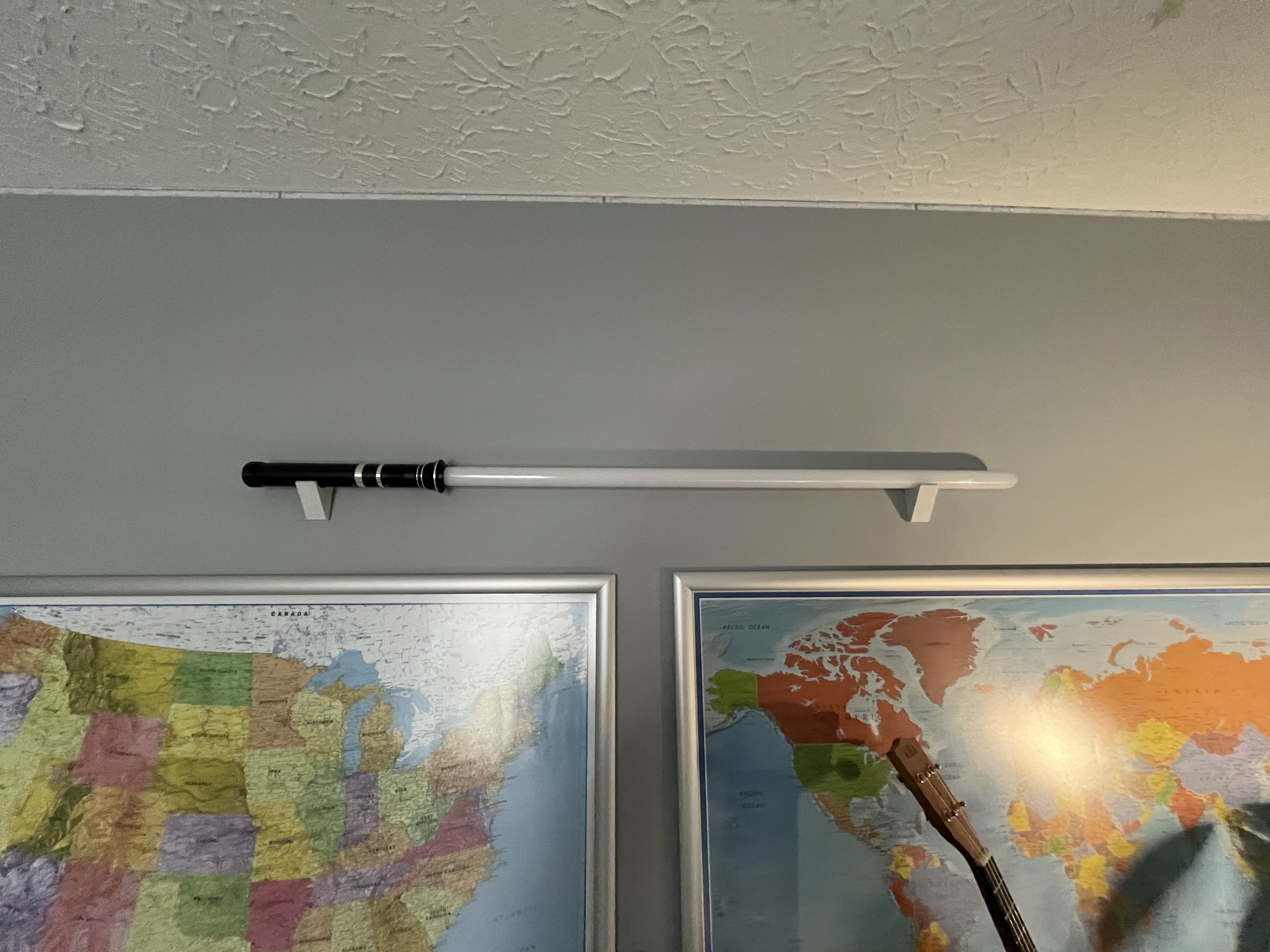 Lightsaber Wall mount