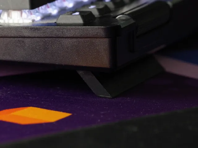 EVGA Z15 Keyboard Feet