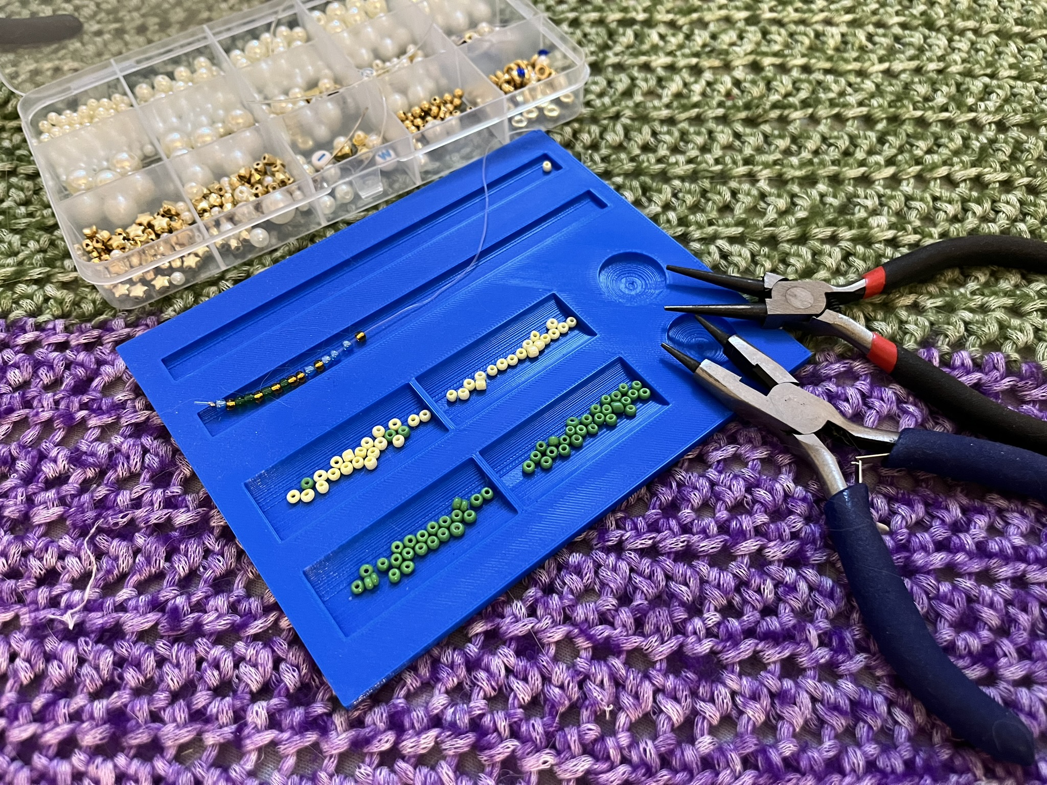 Bead Board / Work Tray for Jewelry Making