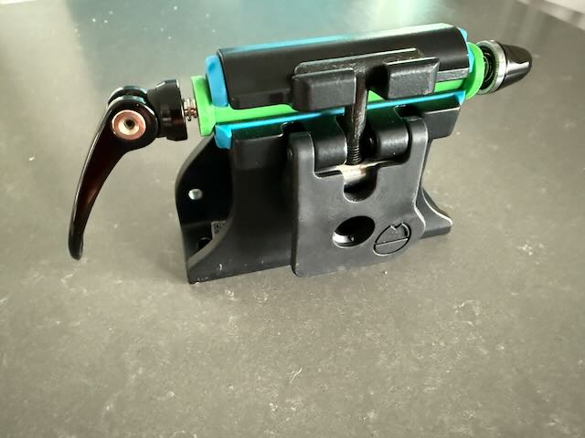 Rockymounts DropTop dummy axle