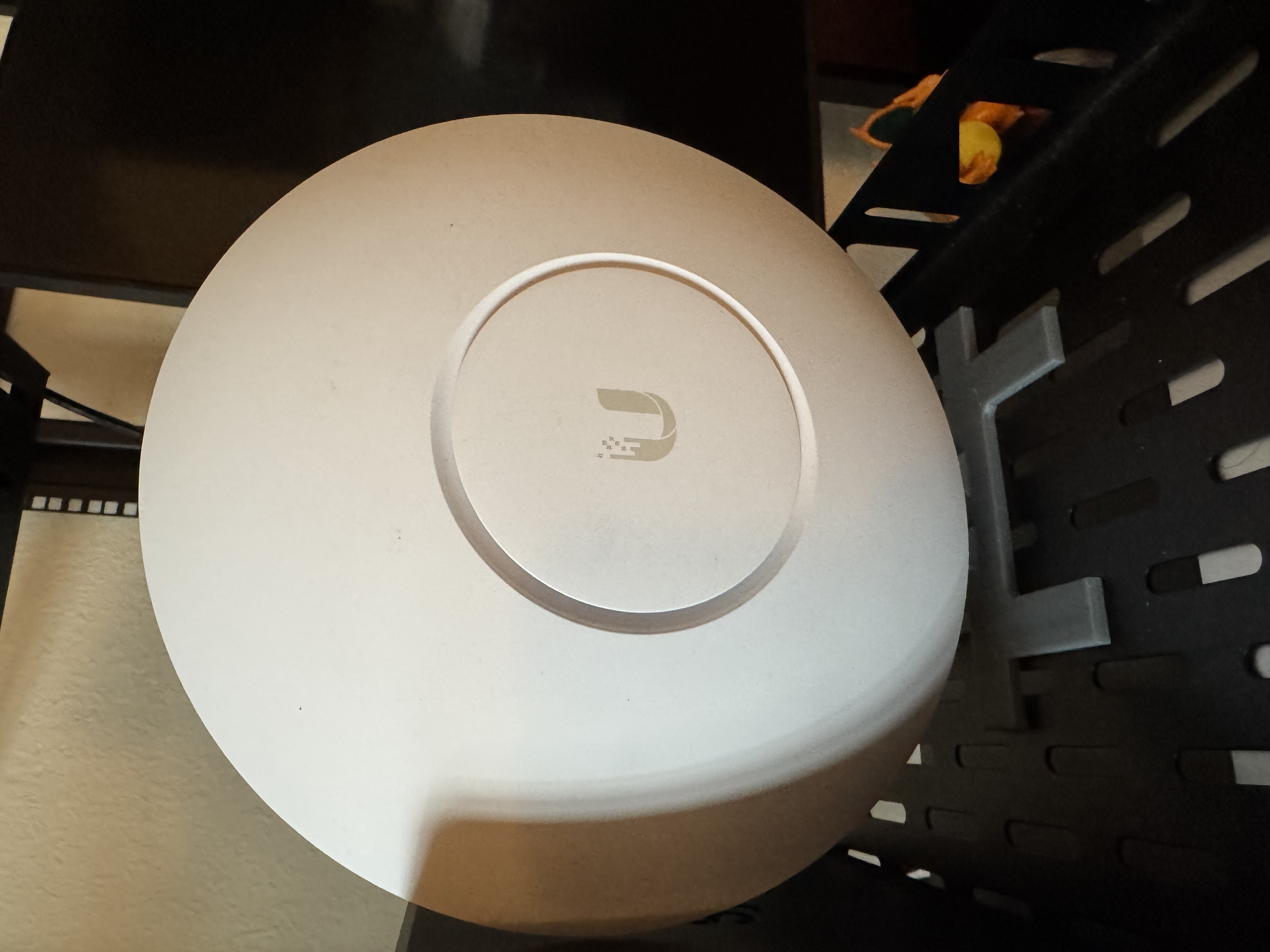 OUTDATED Stand for the Ubiquiti AC HD access point