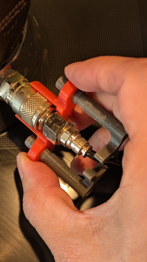 Pump my Moka insert extractor