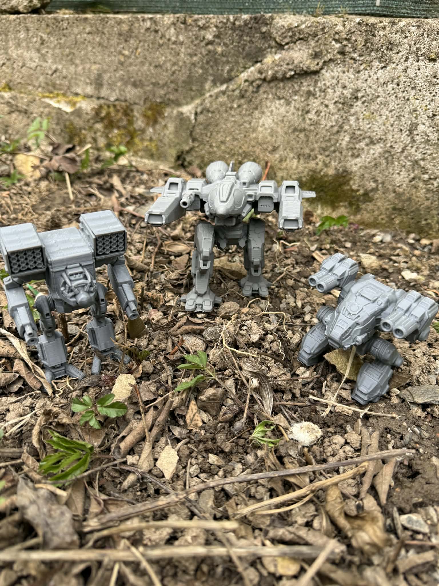 Mechwarriors soldiers, robots