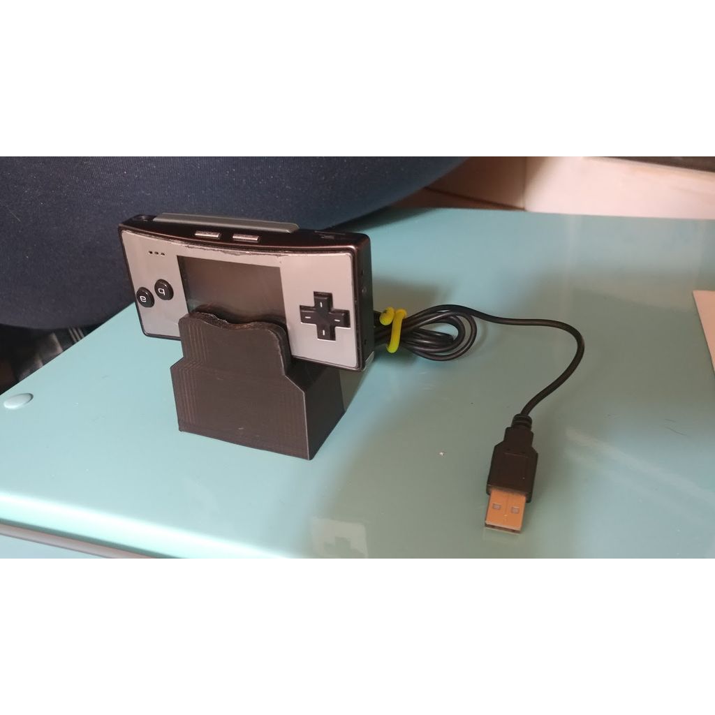 Miniatura 2 do modelo 3D GameBoy Micro Dock