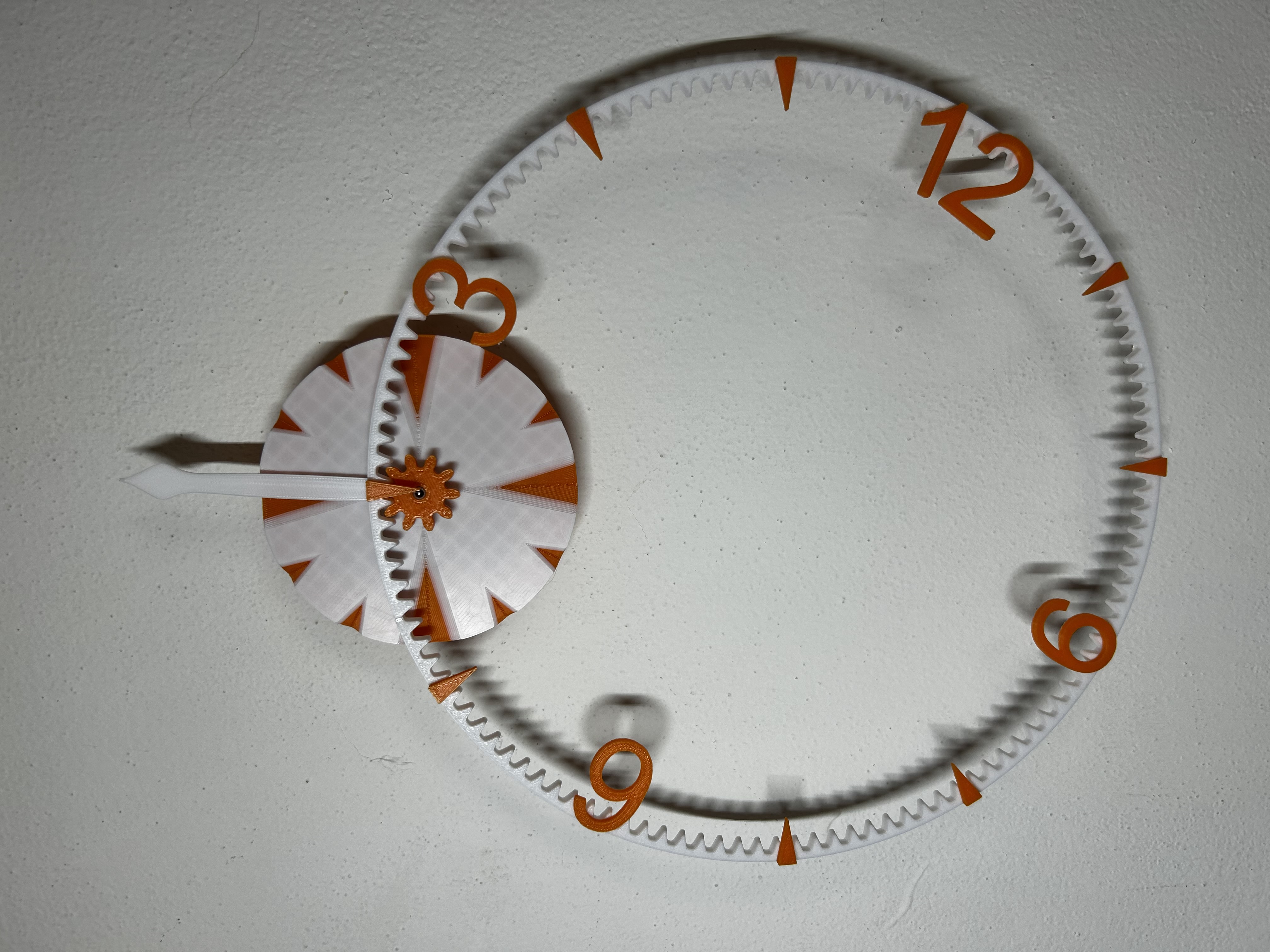 Miniatura 5 do modelo 3D Gravity gear clock