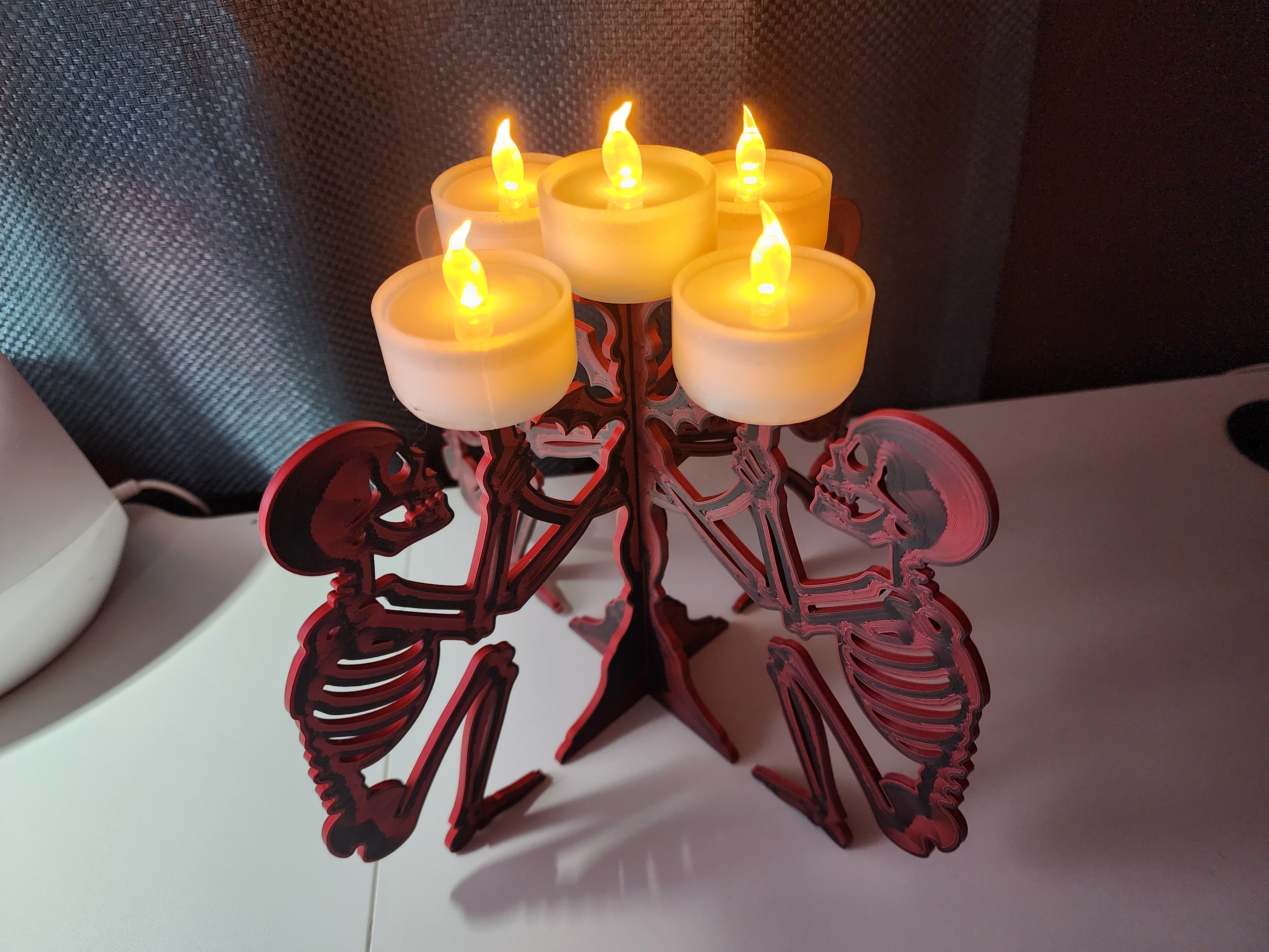 Miniatura 2 do modelo 3D The Corpse Candelabra