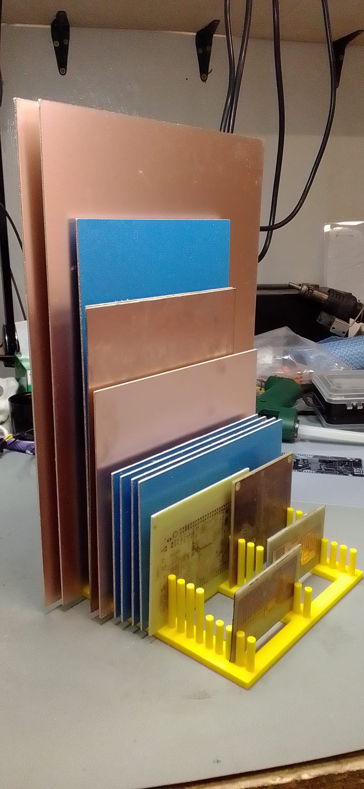 Miniatura 4 do modelo 3D PCB stand