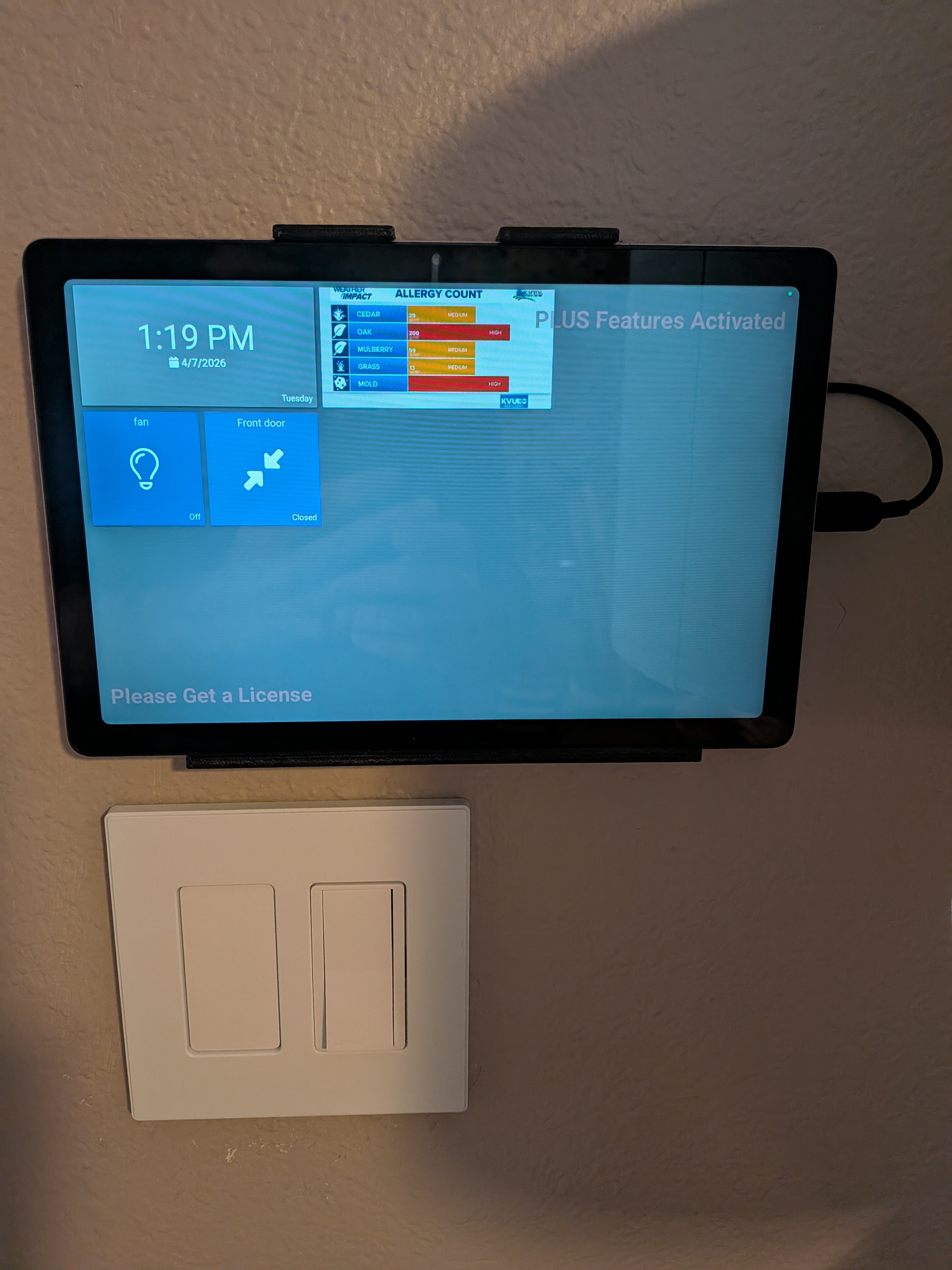 onn 10.1 tablet wall mount for recessed outlet 3D model
