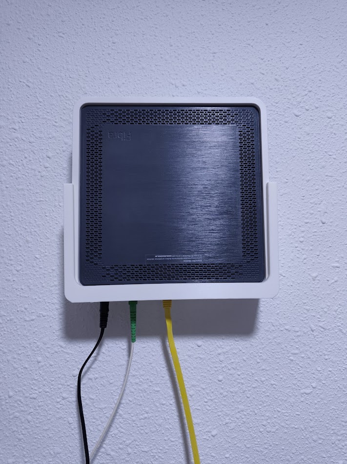 SOPORTE PARED ROUTER MOVISTAR/O2