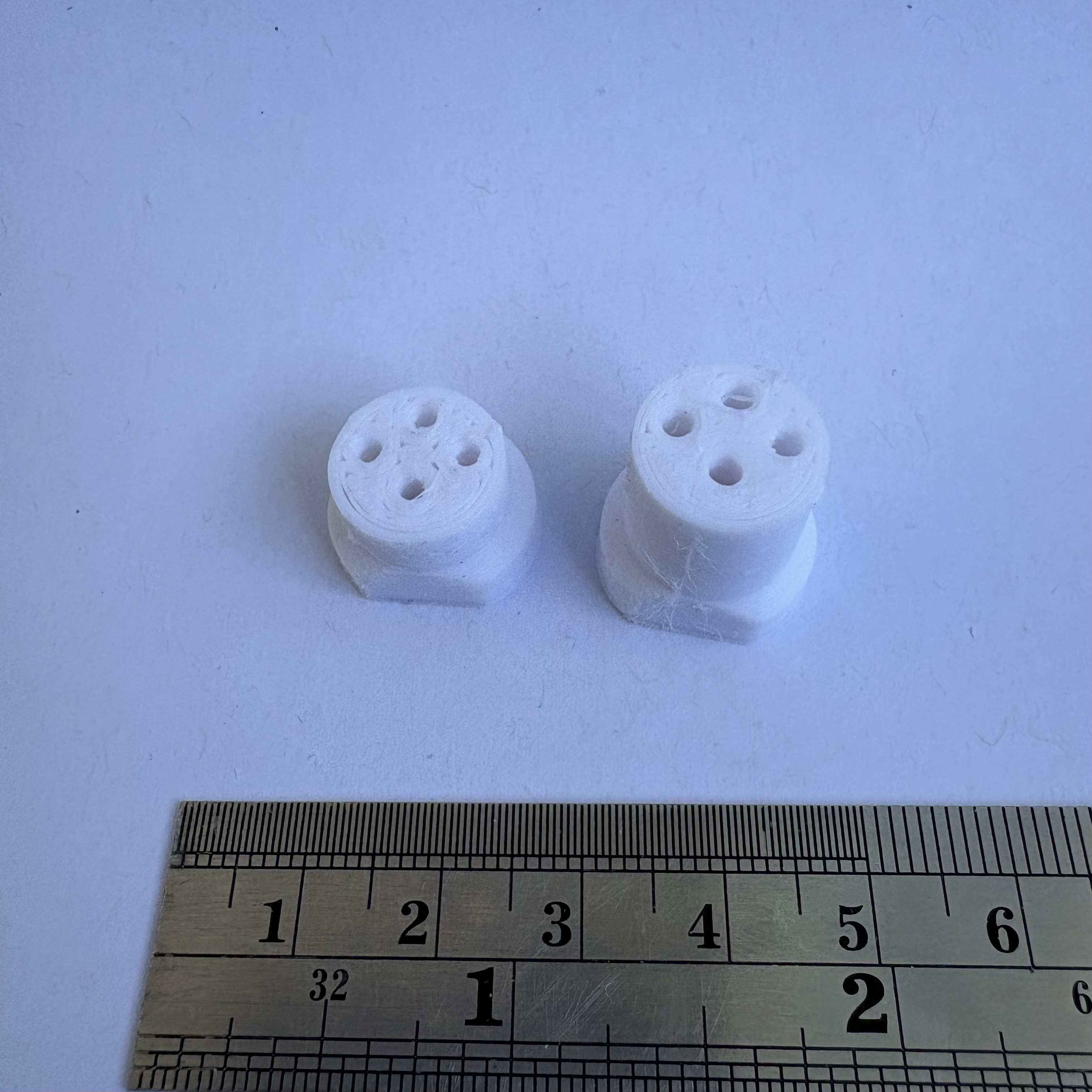 MIL Connector Insert Size C 4 Contacts (D38999 13-4)