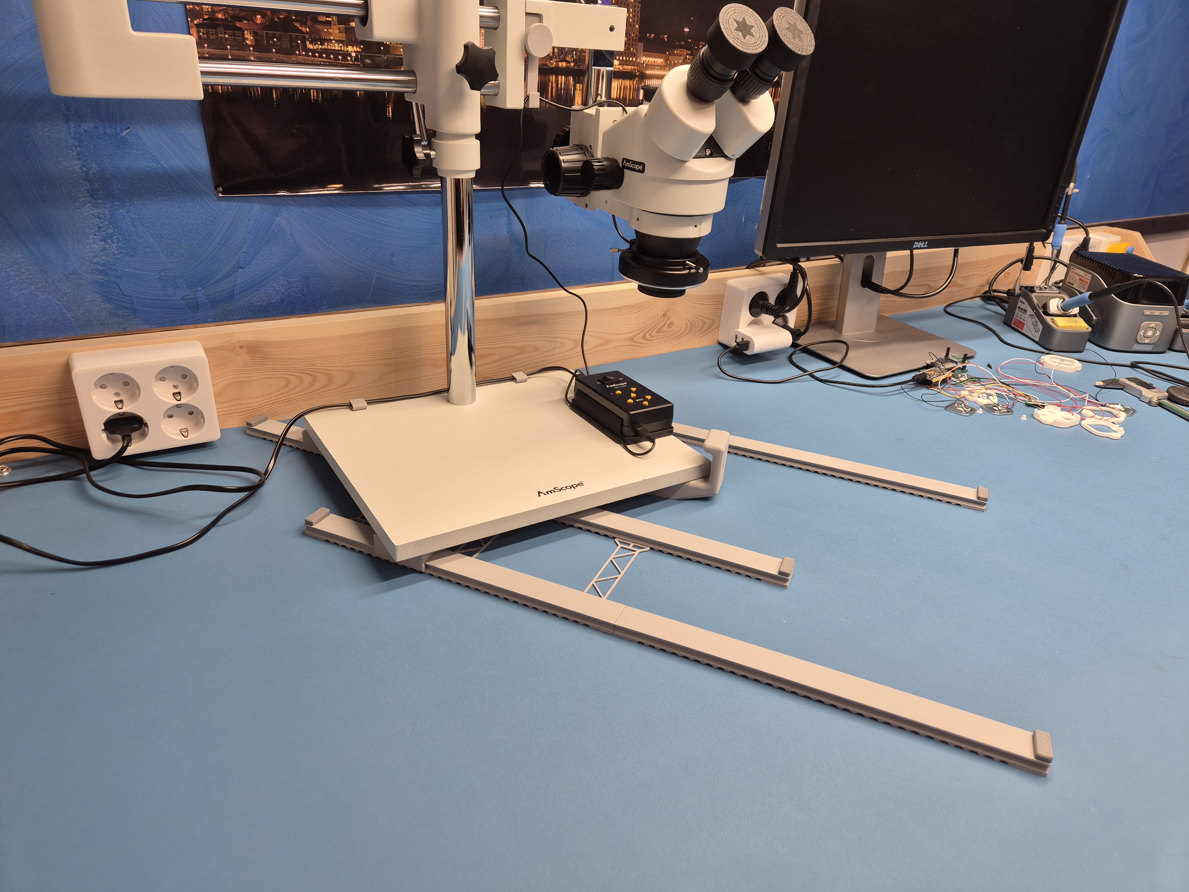 Miniatura 2 do modelo 3D AmScope Linear Rails