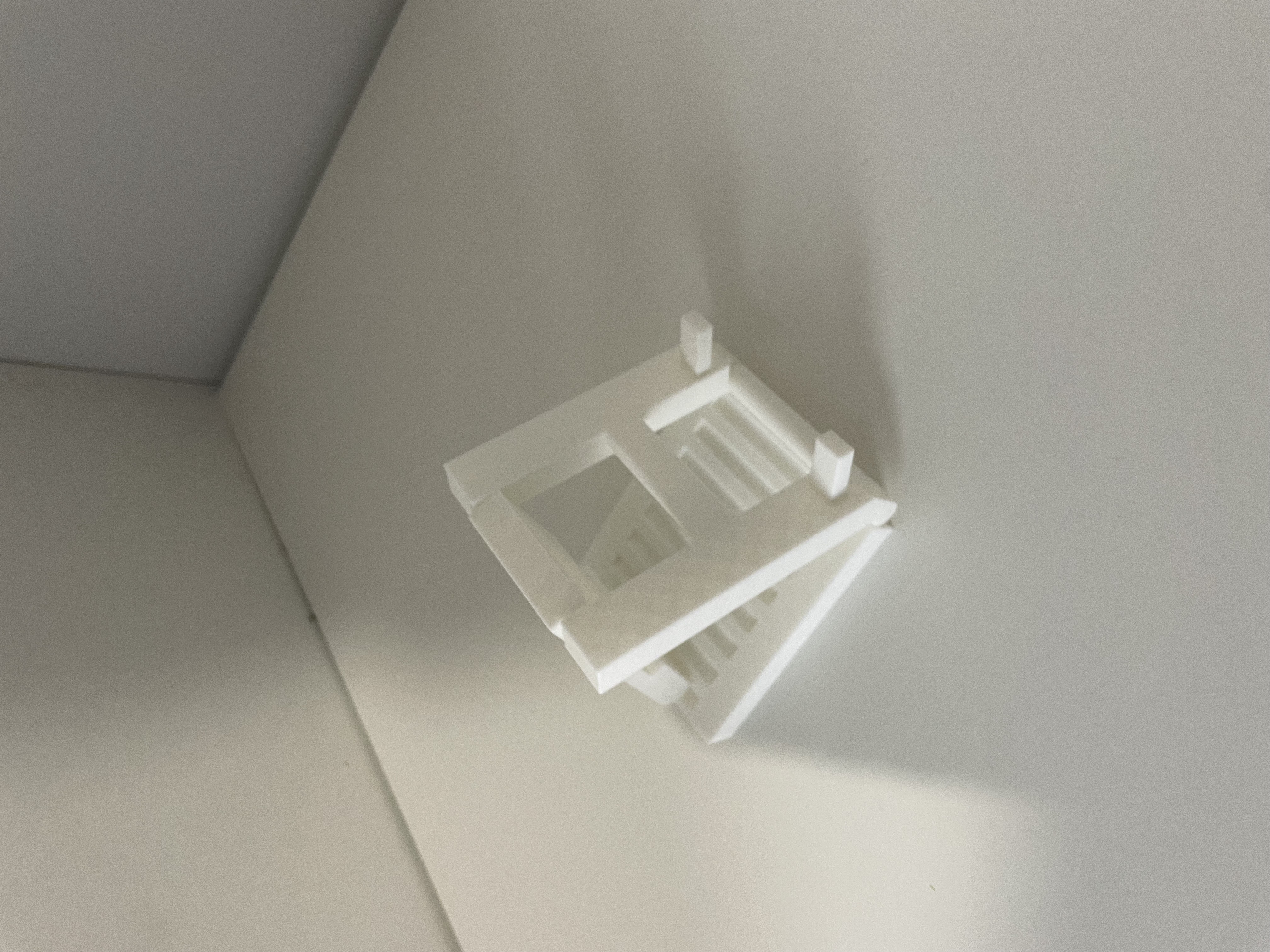 Flip stand
