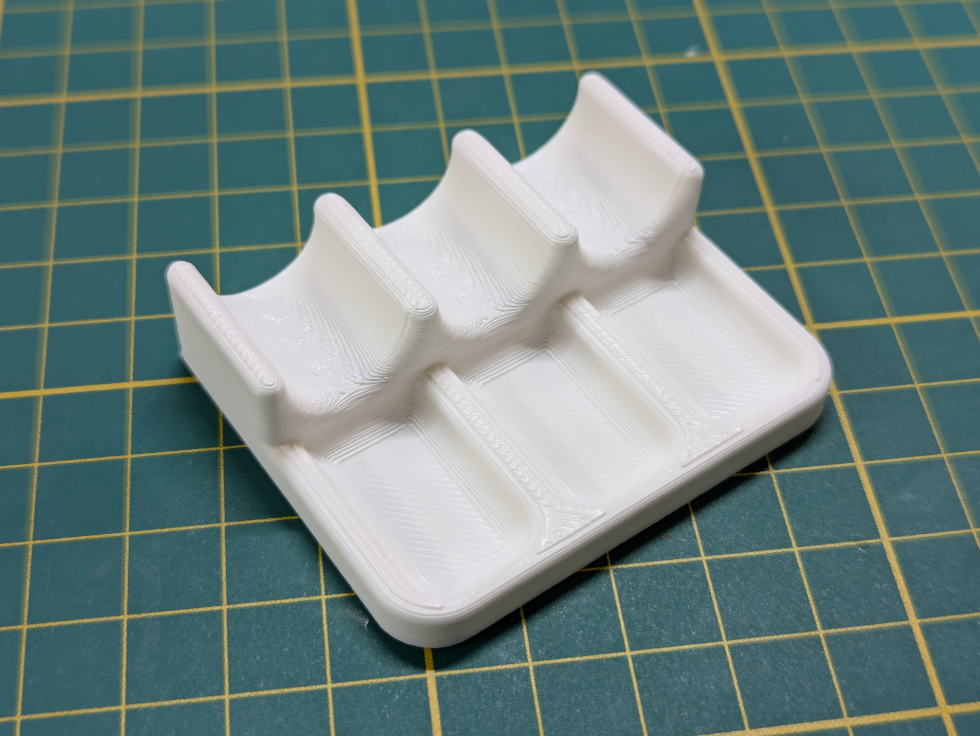 Miniatura 2 do modelo 3D Brush holder