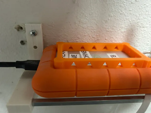 Lacie Rugged Drive Staker