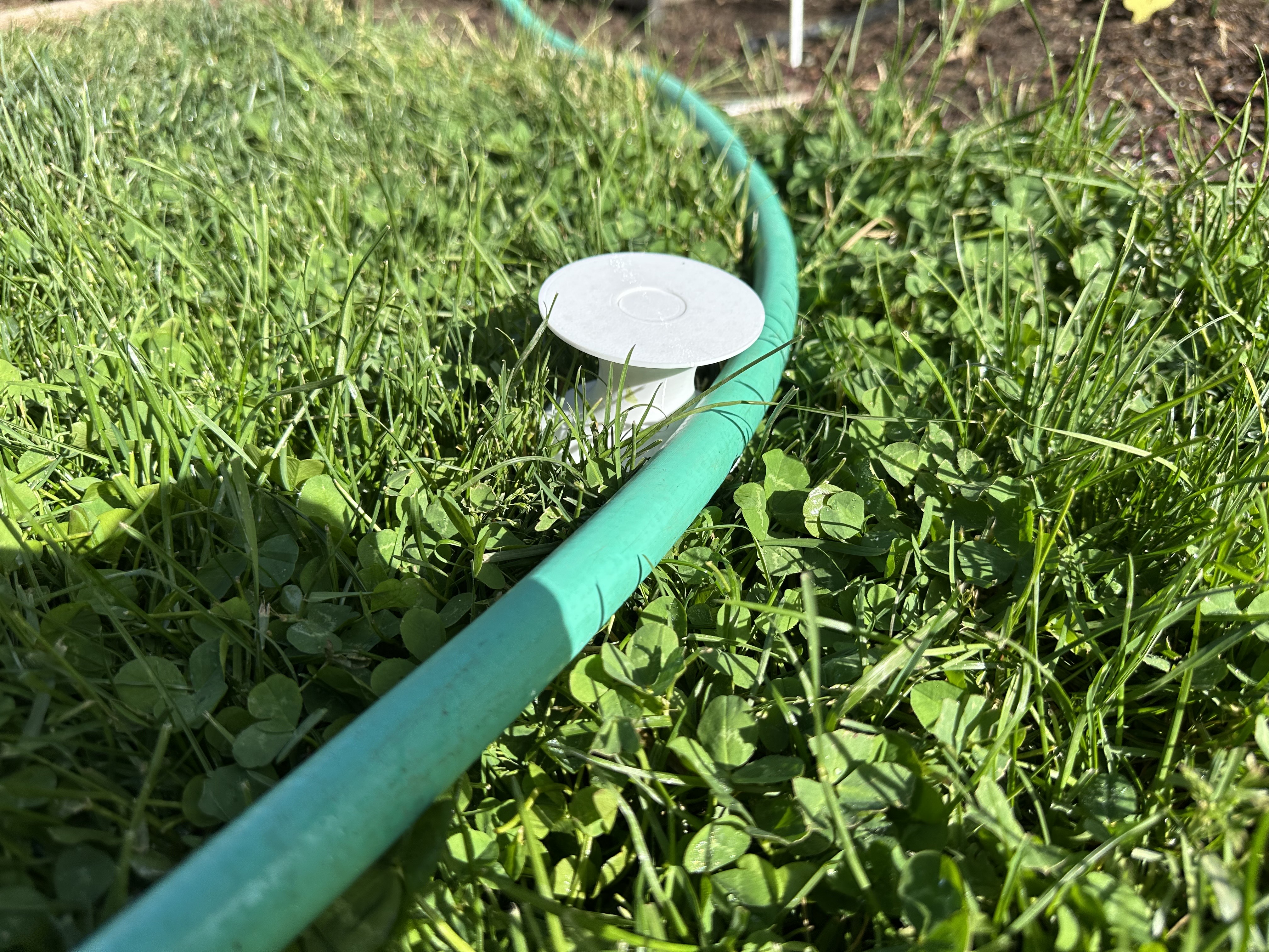 Rotating Garden Hose Guide (Print-In Place)