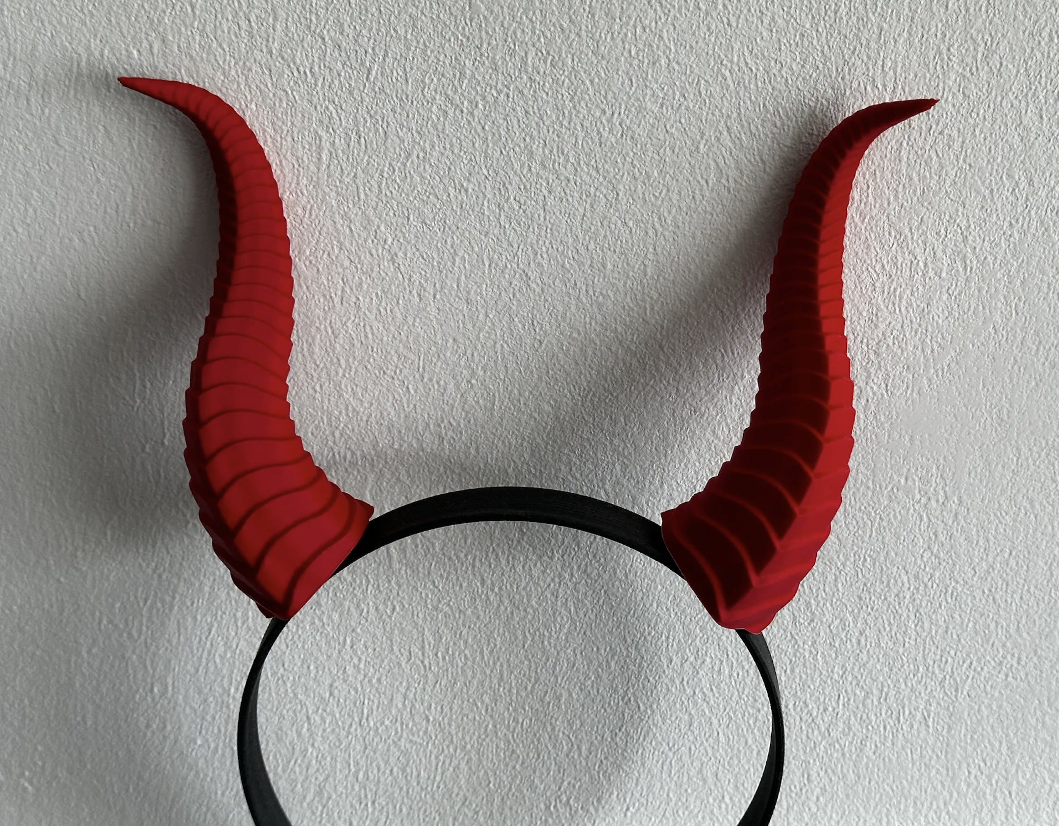 Horns on hairband v2 3D model thumbnail