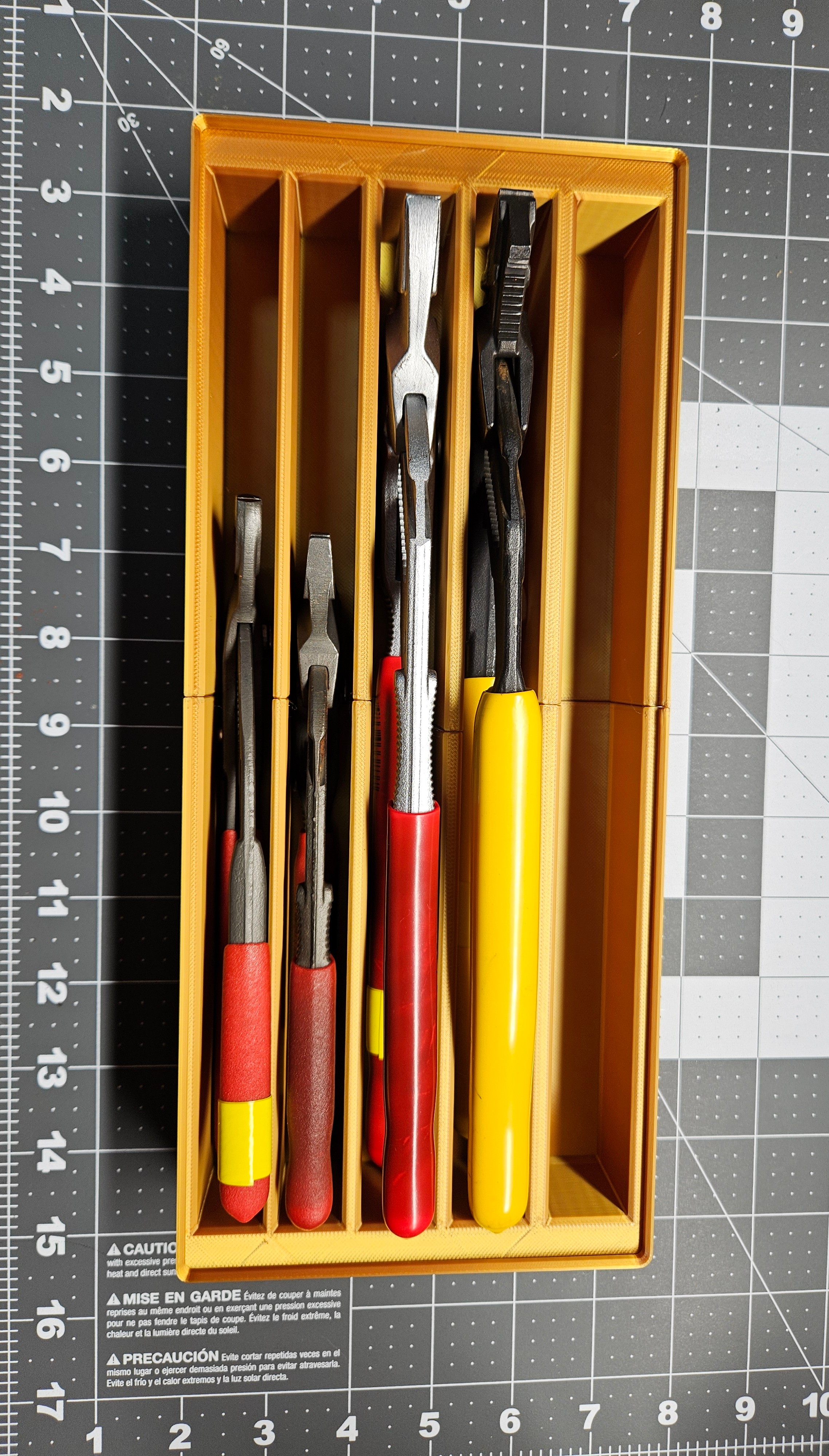 Pliers / Wrench Gridfinity Bin — thumbnail 2