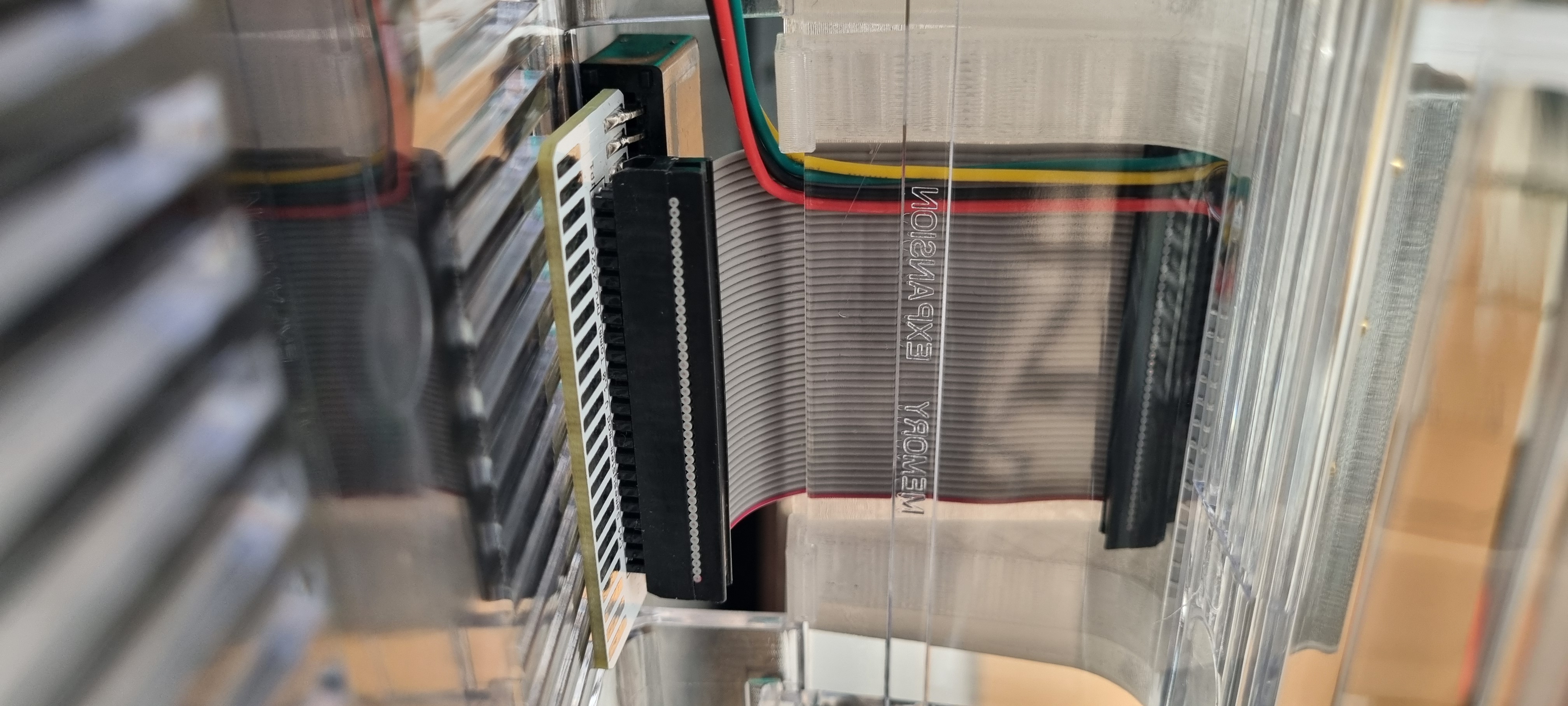 Gamesystem mod for Commodore 64 including buttons — miniatura 7
