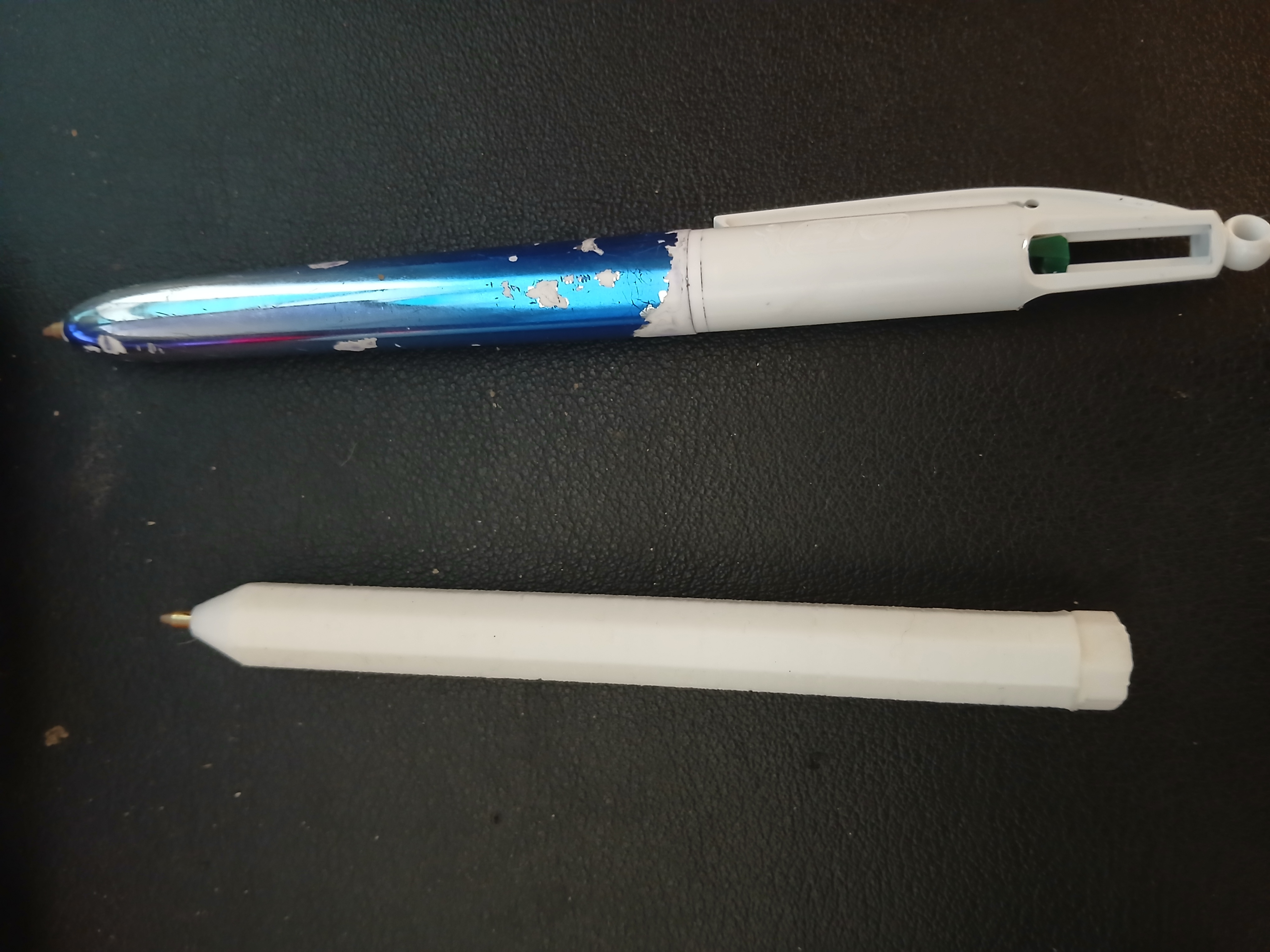stilot 4 couleur 4-color pen
