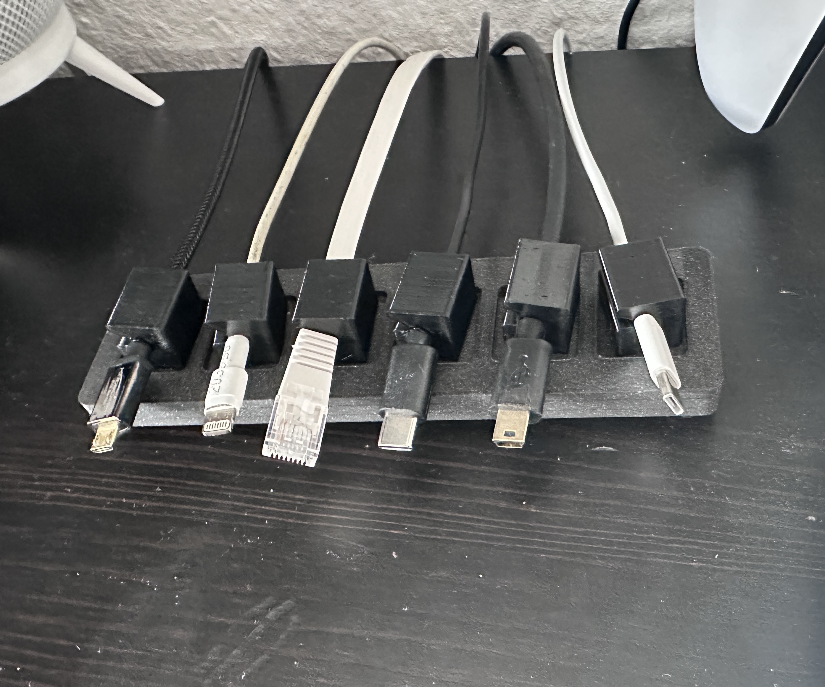 Magnetic Desktop Cable Management