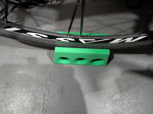 Turbo Trainer Wheel Riser - Adjustable Parameters