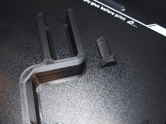 Flat screw