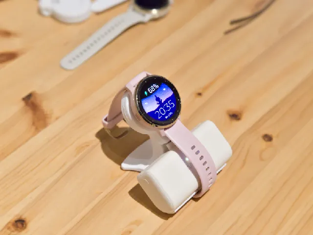 Smart Watch Garmin Venu 2/3S | and more 3-in-1 charging station based on a Anker Nano power bank