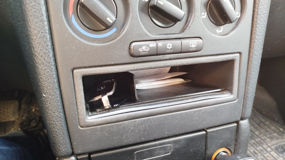 Opel Astra G glove compartment insert
