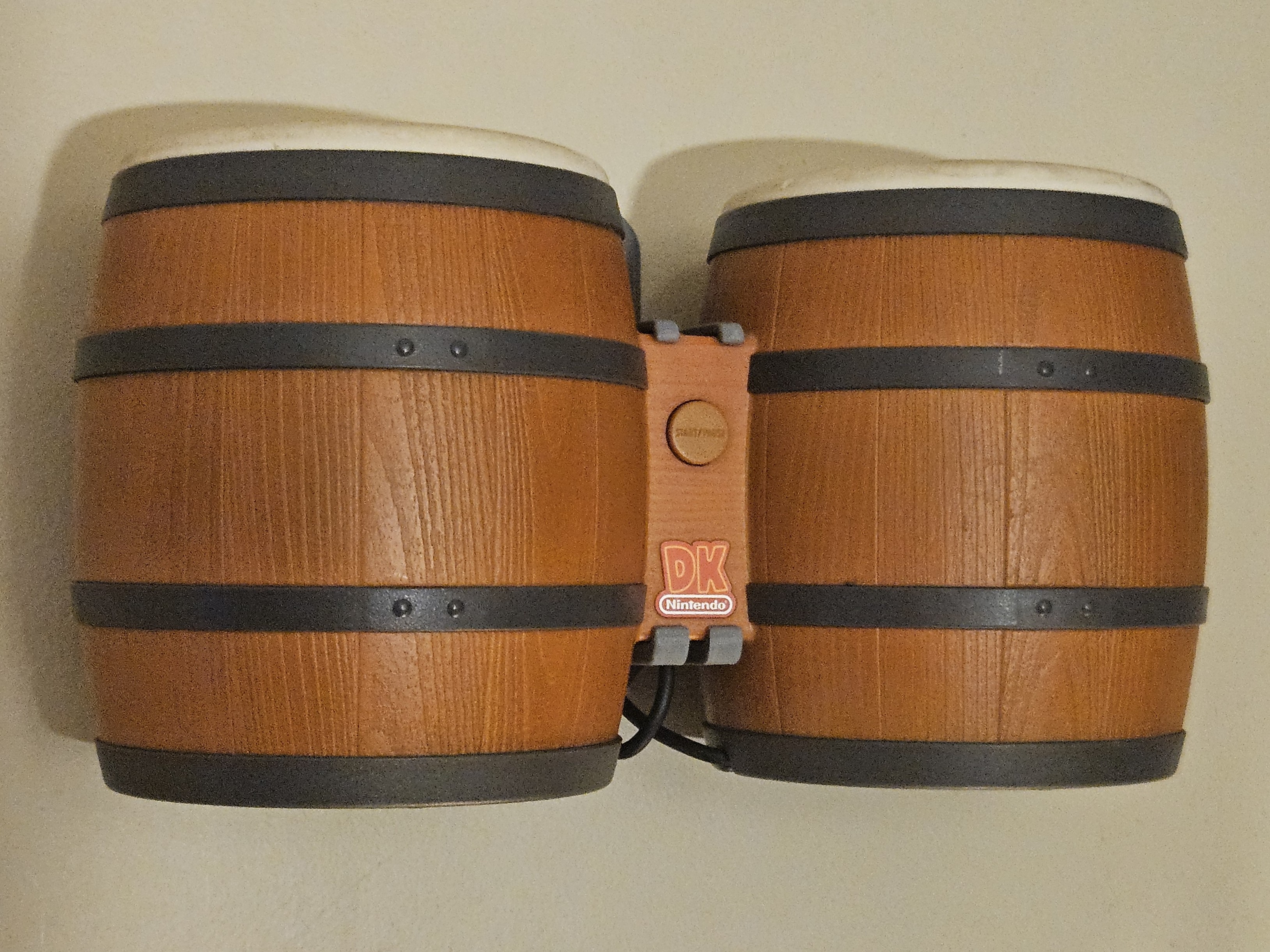 DK Bongos Wall Mount