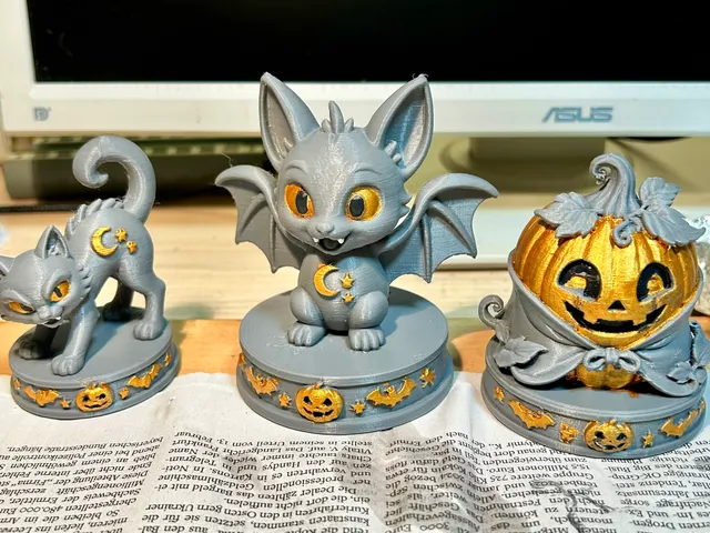 NIGHT CREATURES – Three Guardians of Halloween