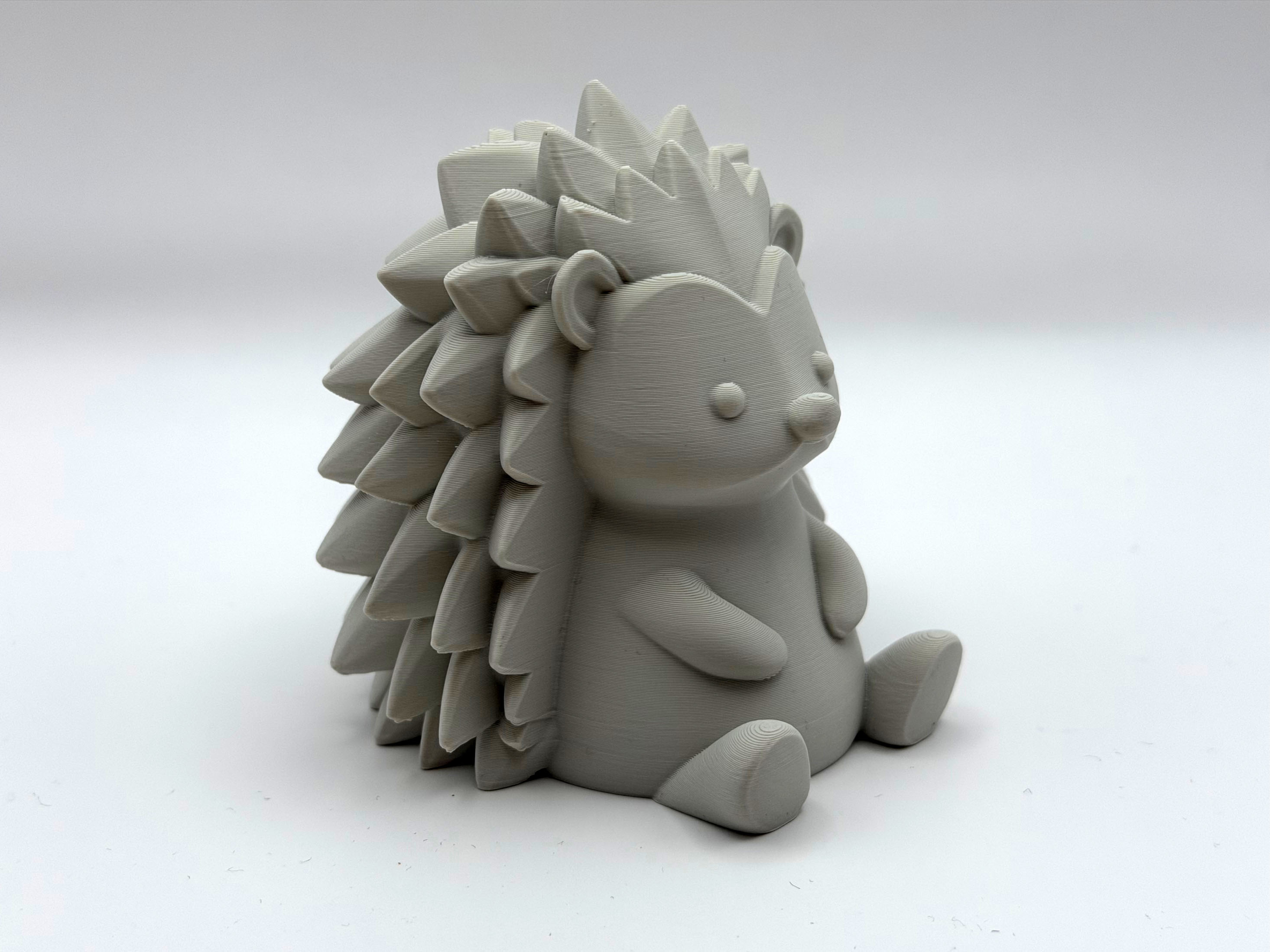 Cute Carved Hedgehog — miniatura 3