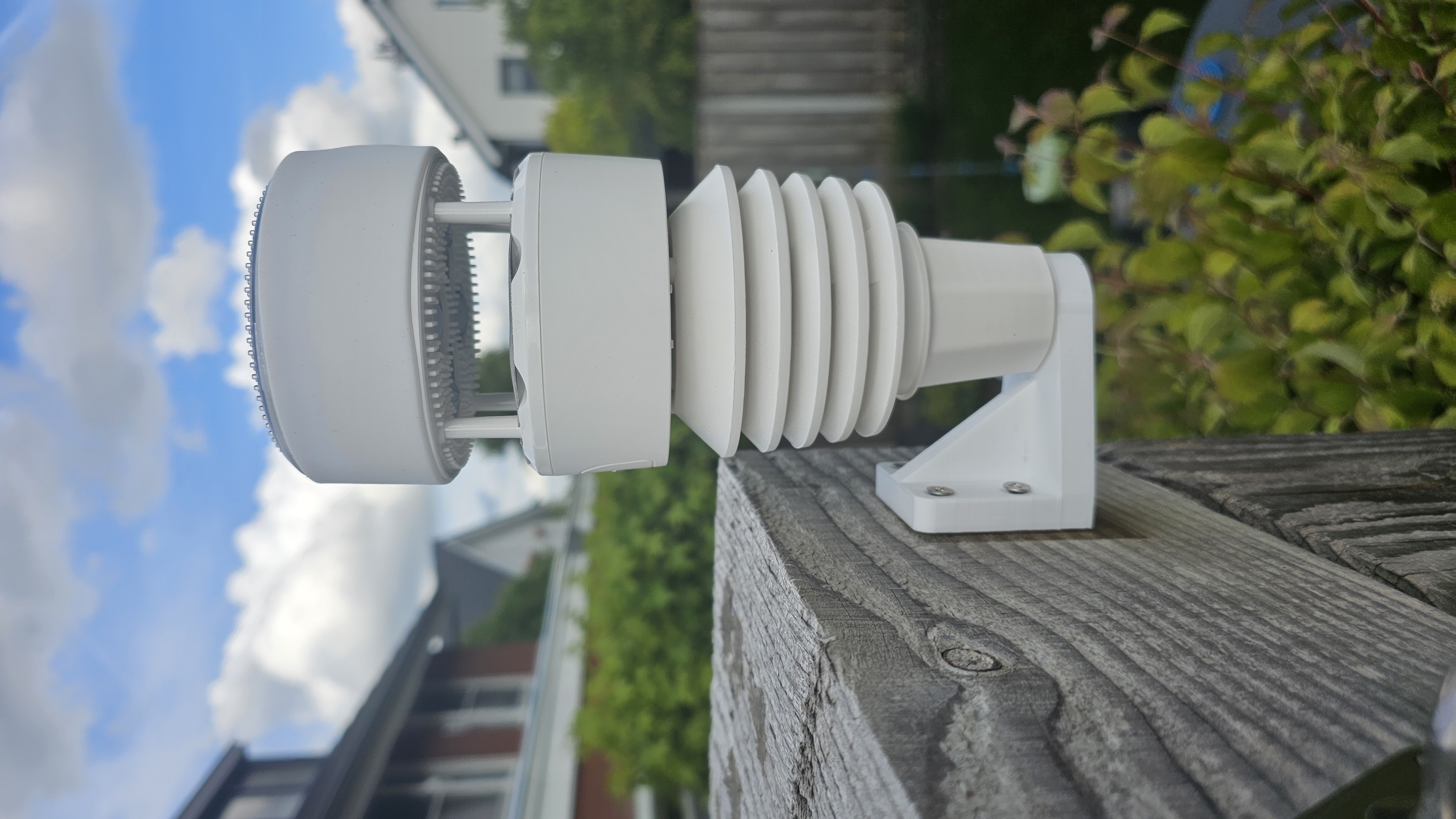 Ecowitt WS90 Wall Mount — thumbnail 2
